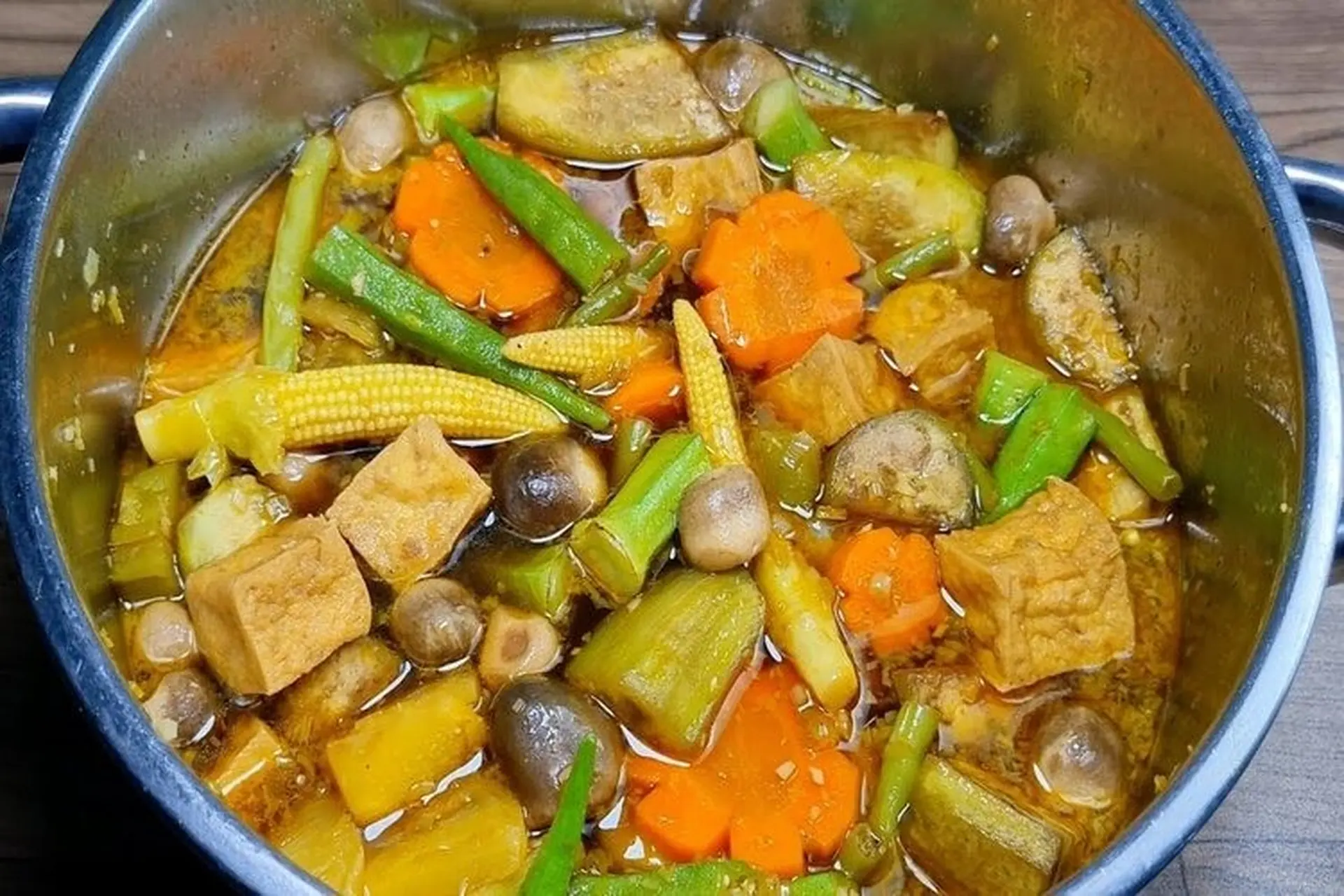 Gợi ý 10 thực đơn món chay trên mâm cơm gia đình cực kì đơn giản mà vẫn đảm bảo dinh dưỡng