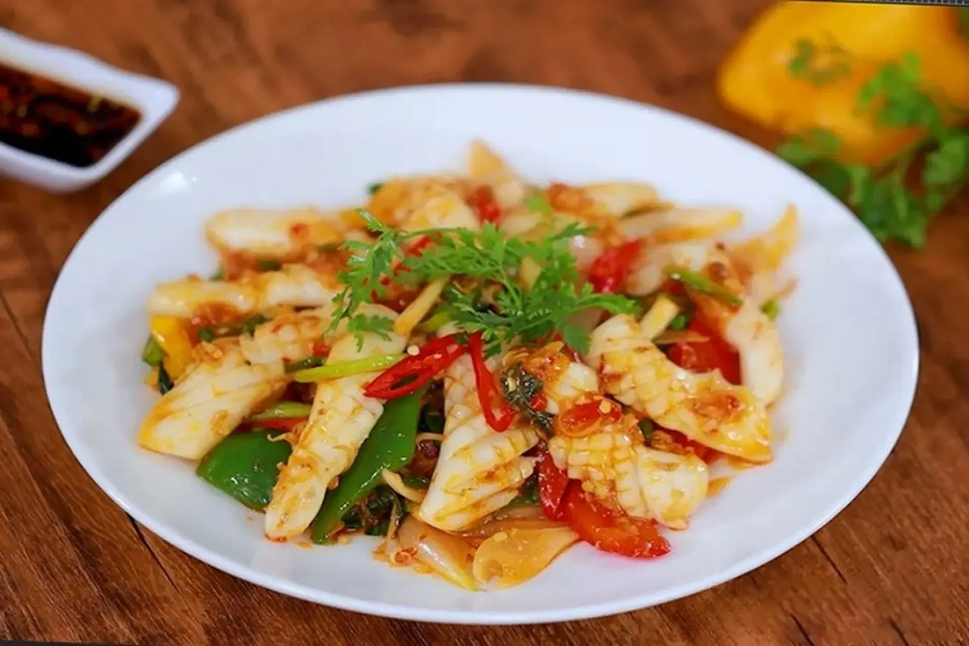  Mách bạn 3 cách làm mực xào chua ngọt ăn là mê, nên làm và thưởng thức tại nhà