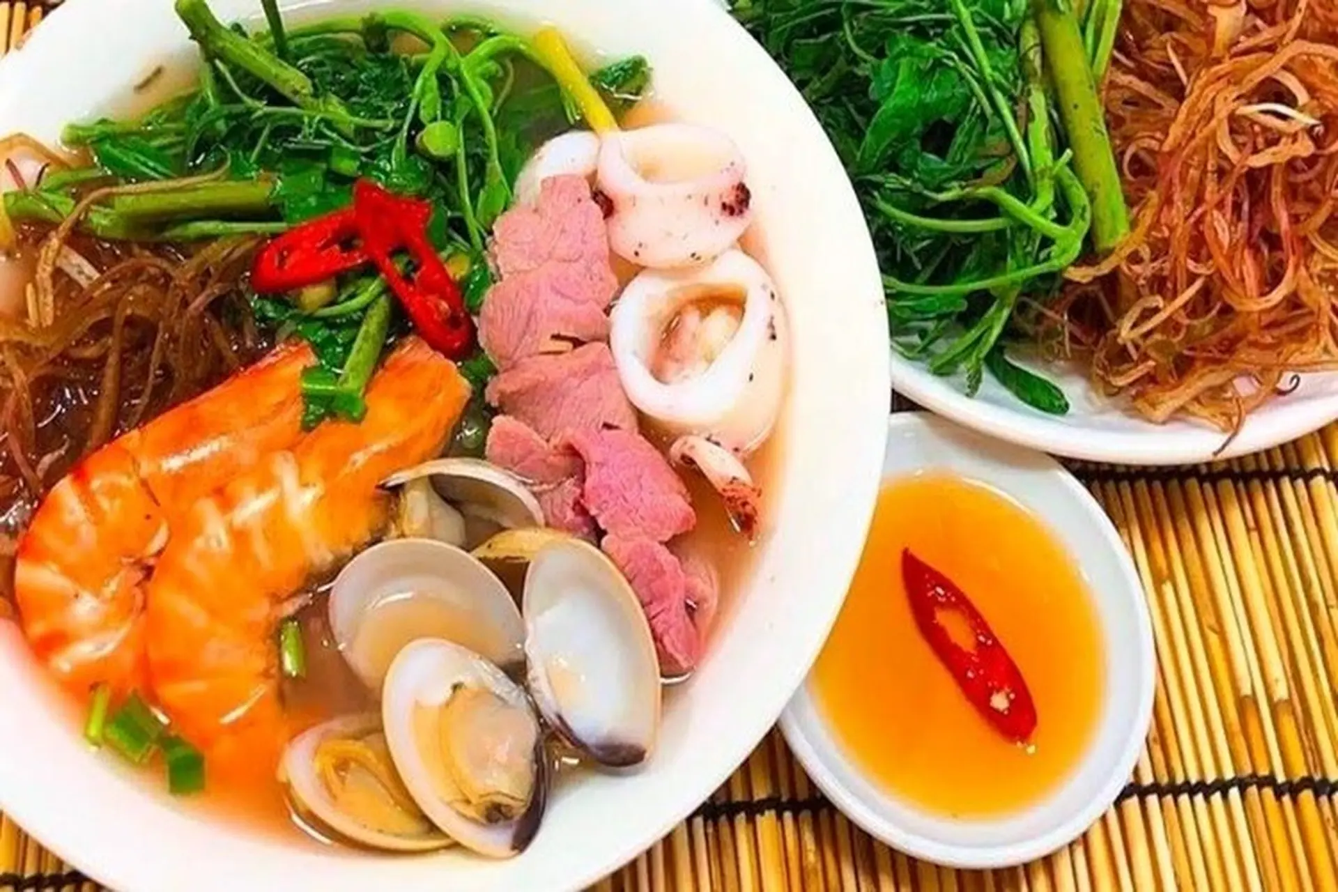 02 bí kíp nấu món bún Thái đậm đà, hấp dẫn, cực đơn giản dành cho bữa sáng hoặc tối của cả nhà