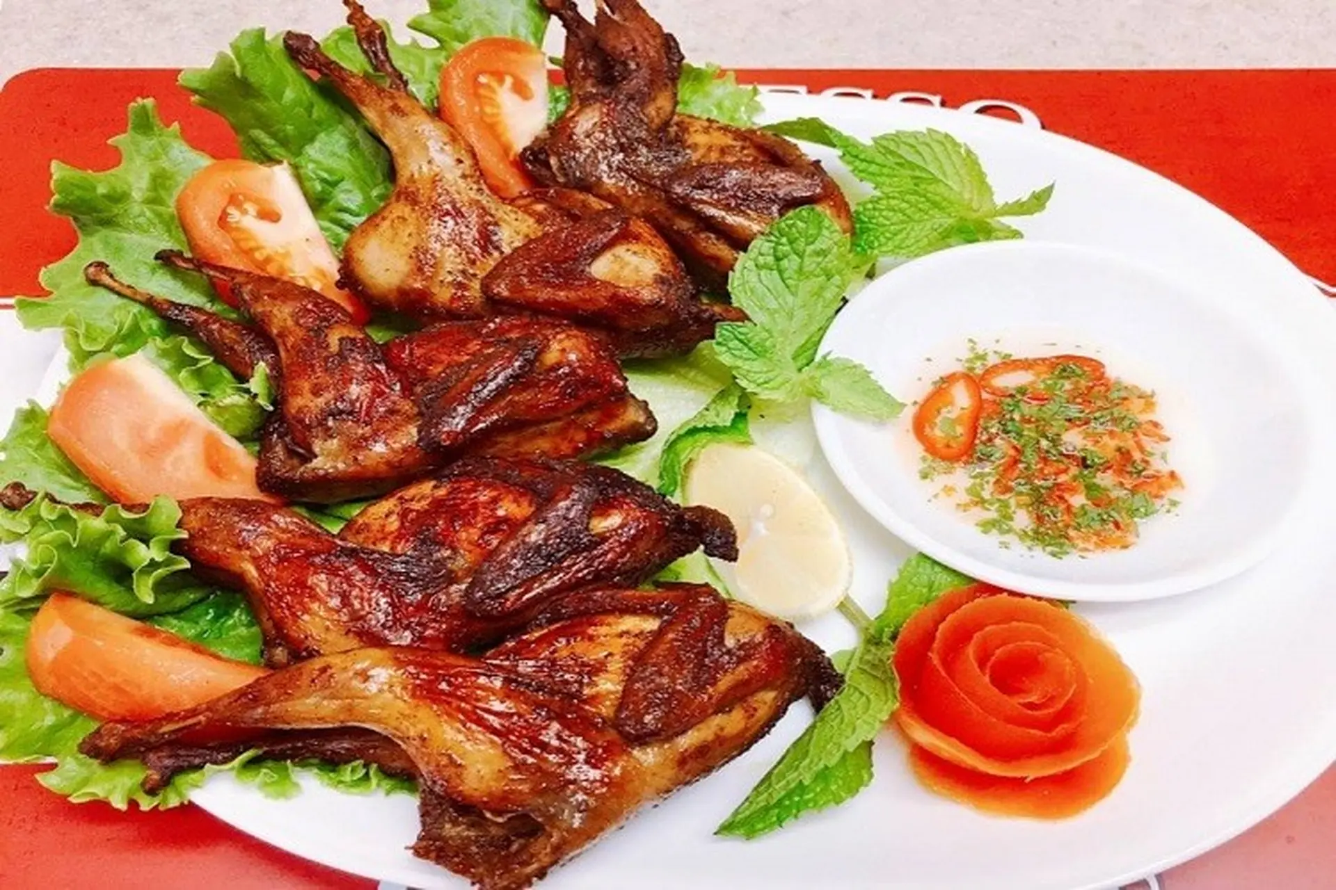 Trổ tài vào bếp với món cút roti đậm vị, ai ăn cũng khen