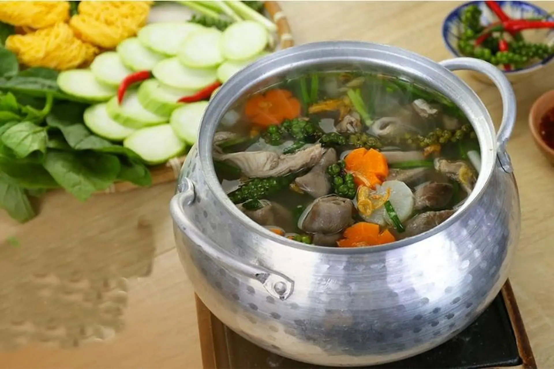 Cách nấu bao tử hầm tiêu thơm lừng, ấm nóng, ngon xuýt xoa cho ngày mùa đông