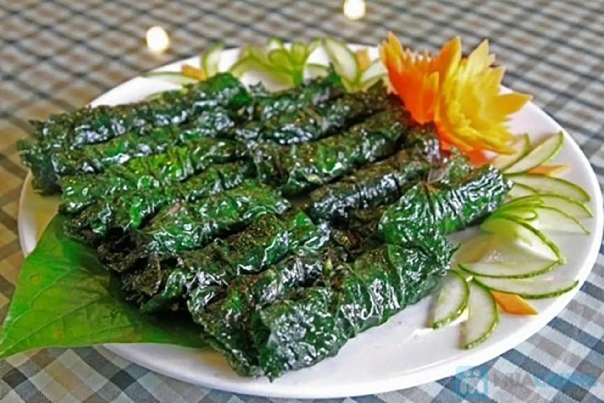 Hướng dẫn cách làm chả lá lốt thịt heo thơm ngon, không bị khô, siêu tốn cơm