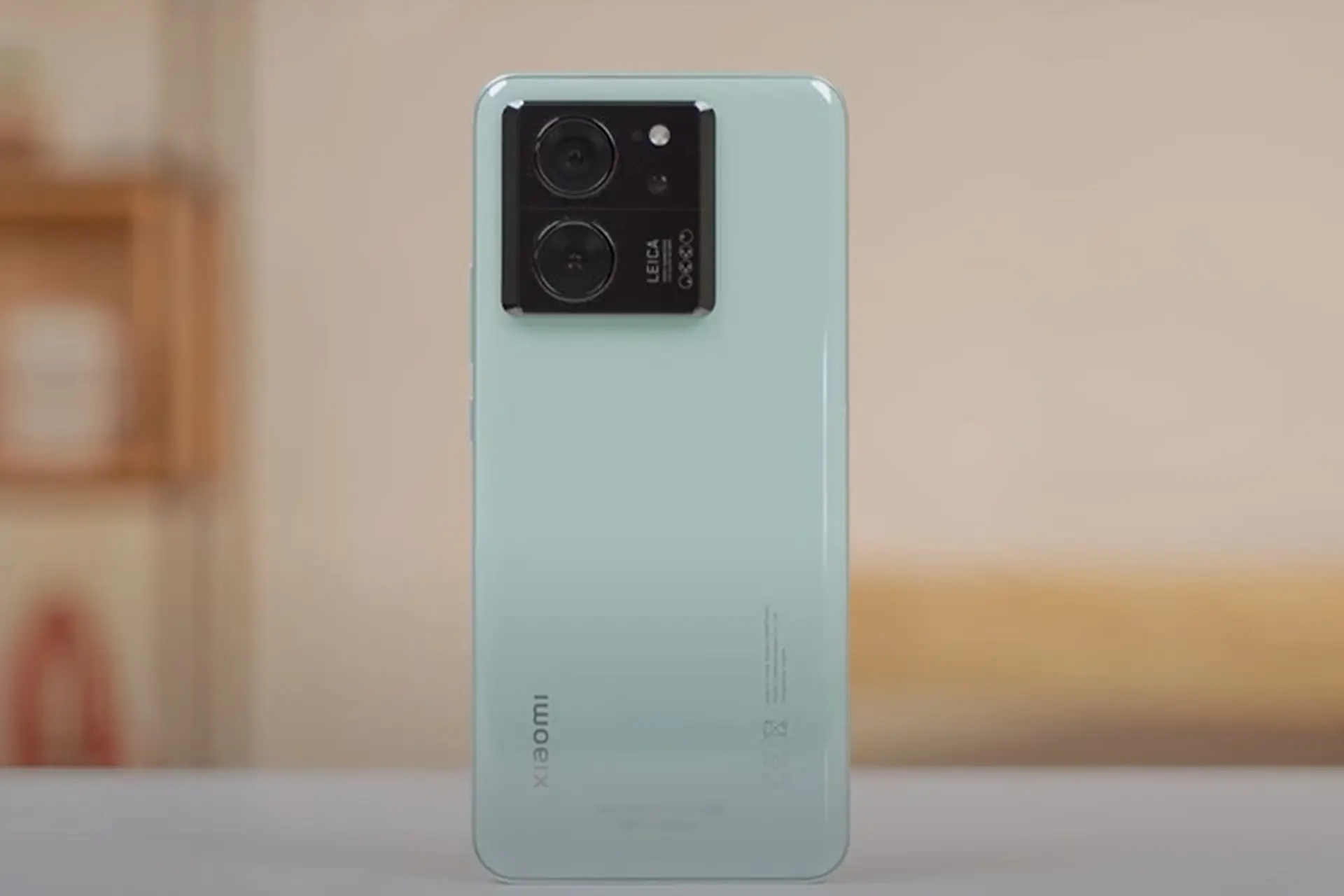 Cuộc sống thật tiện lợi với bộ đôi “sạc nhanh - pin khủng” từ Xiaomi 13T