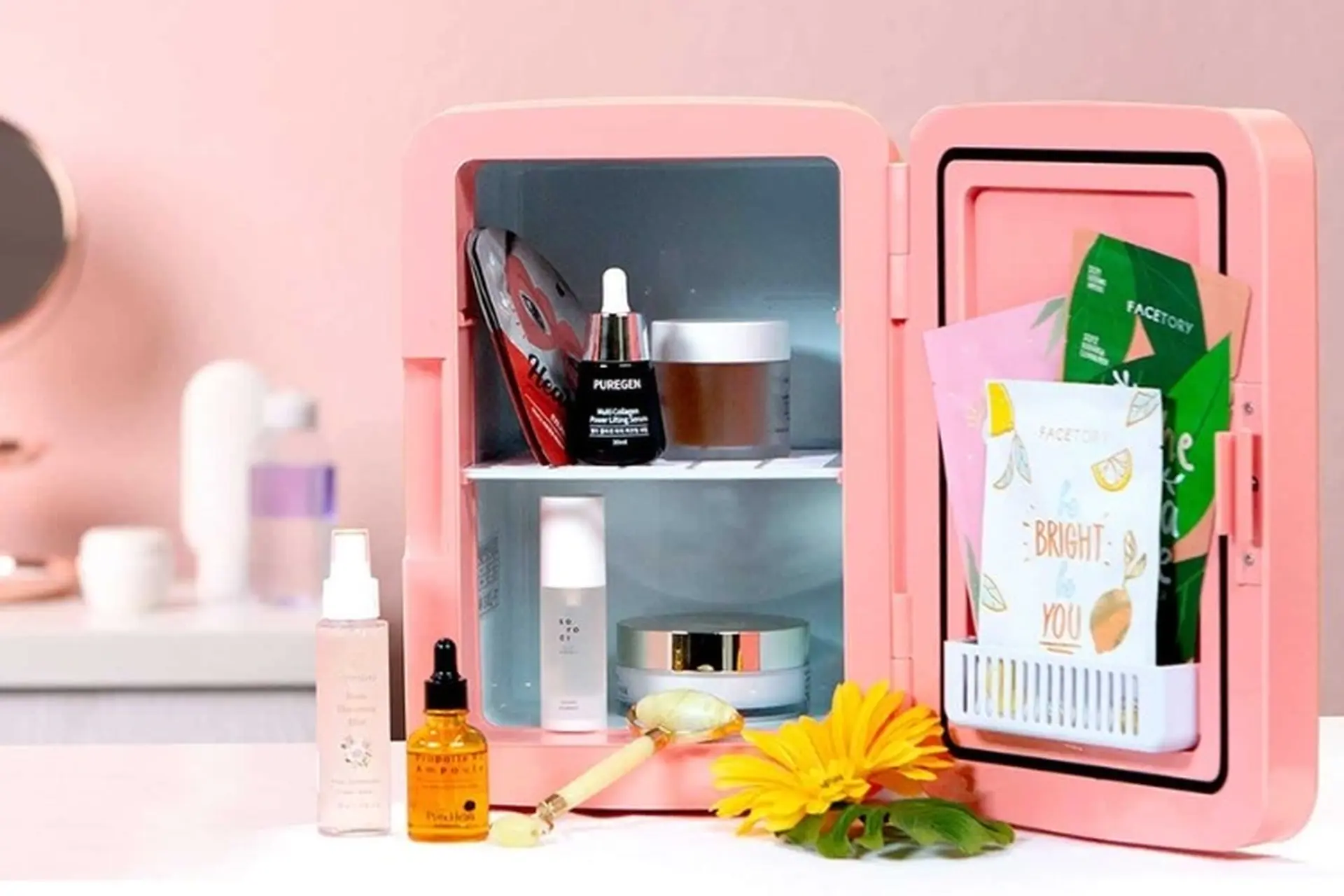 Có nên bảo quản mỹ phẩm trong tủ lạnh? Những điều cần lưu ý để bảo quản hiệu quả nhất