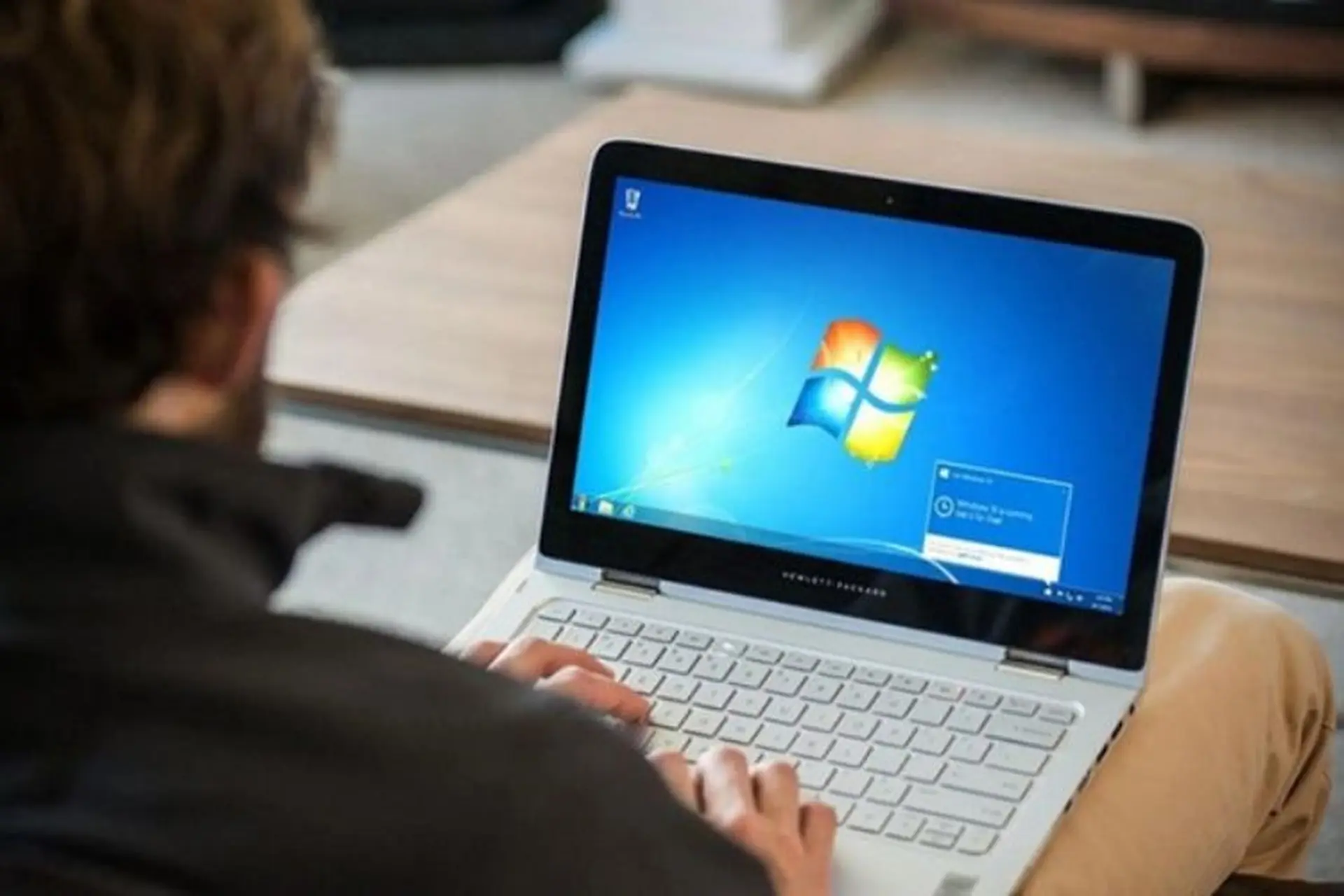 Laptop lên màn hình nhưng không chạy là do đâu? Cách khắc phục hiệu quả và nhanh nhất