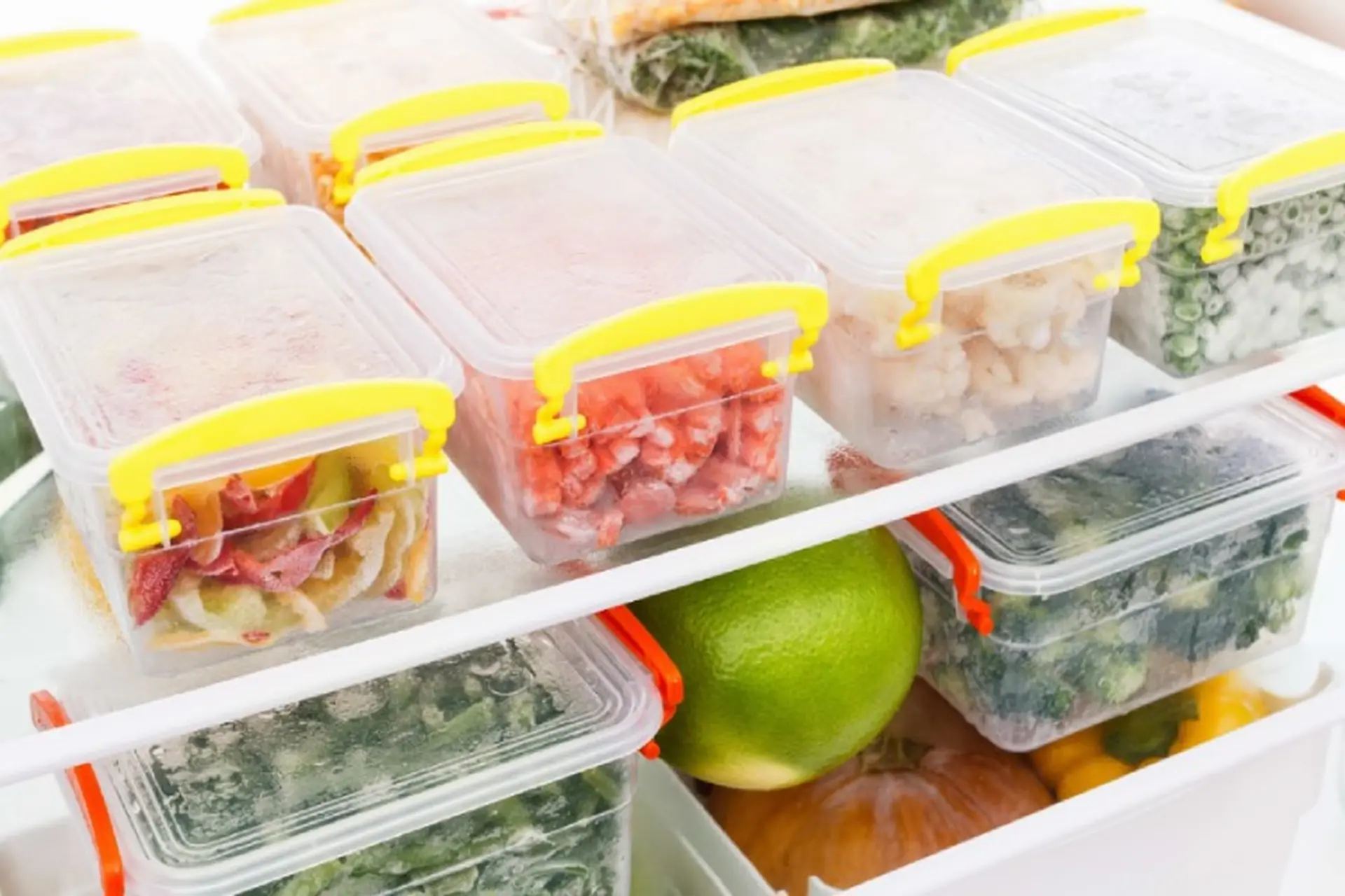 Tiết lộ các cách bảo quản thức ăn thừa trong tủ lạnh an toàn, tiện lợi chị em nên biết