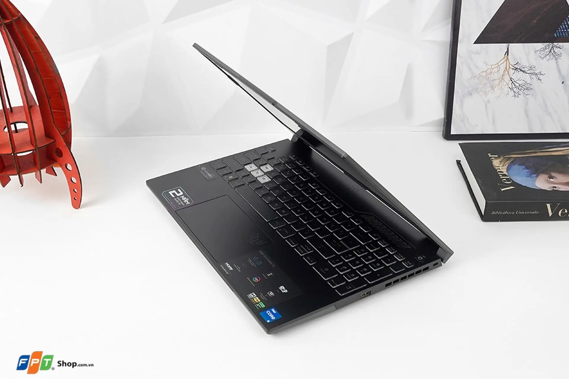 https://fptshop.com.vn/