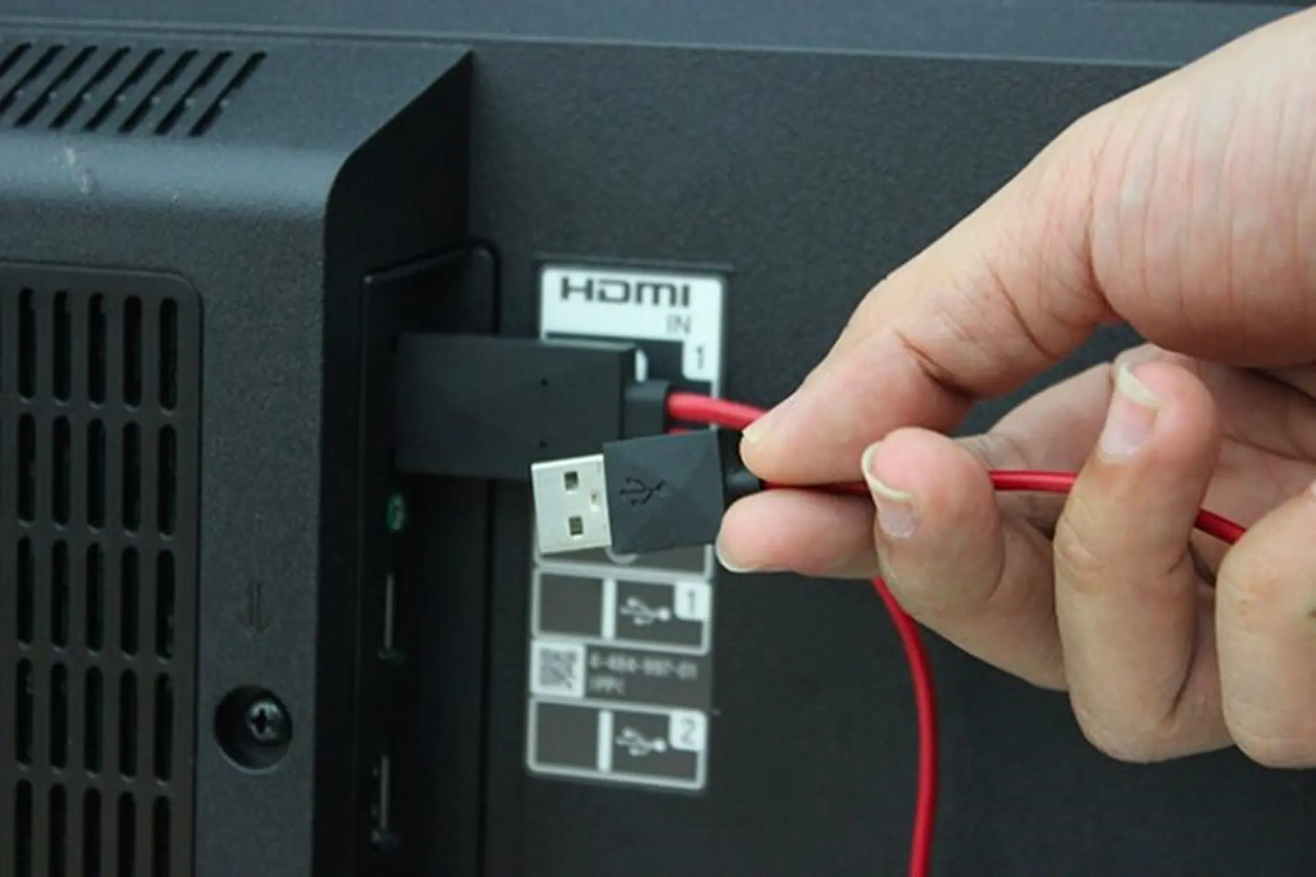 Các cổng kết nối trên tivi phổ biến và cách nhận biết cổng vào - ra trên tivi?