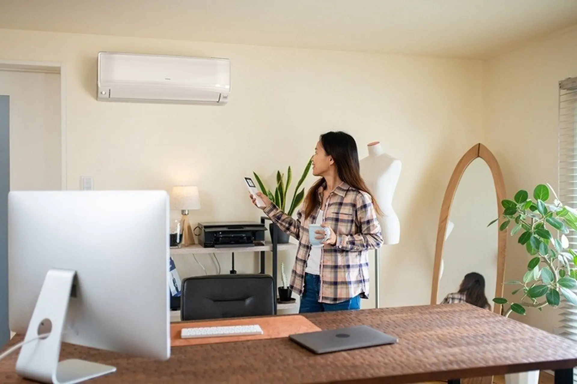 Cục nóng máy lạnh để trong nhà được không? Những lưu ý khi lắp đặt cục nóng