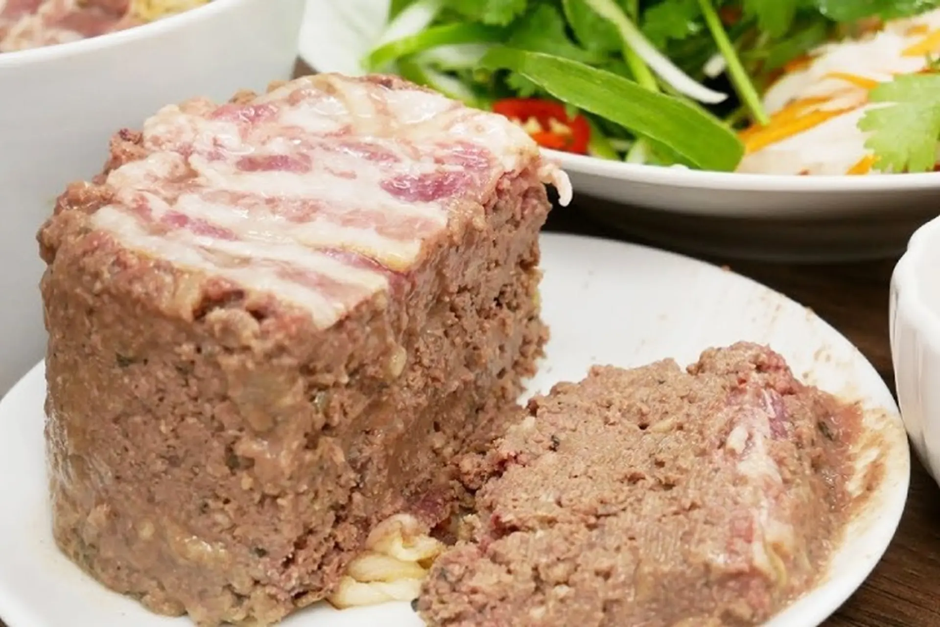 Mách bạn 2 cách làm pate gan gà thơm béo, an toàn tại nhà chỉ với vài bước đơn giản