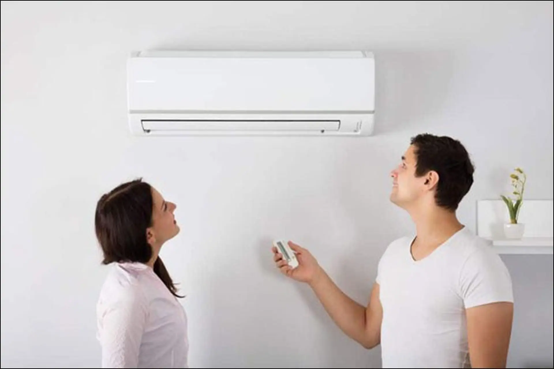 Máy lạnh Panasonic chạy một lúc rồi tắt do đâu? Hướng dẫn cách khắc phục nhanh chóng