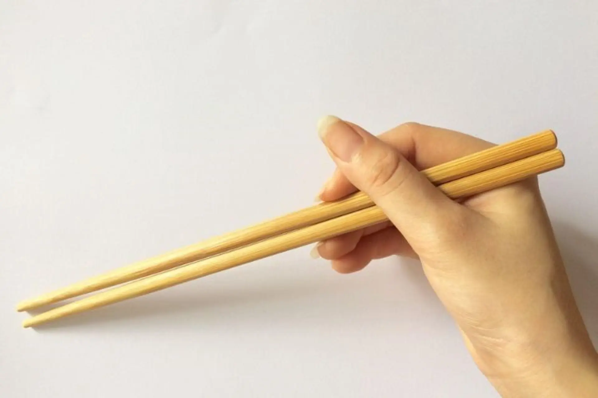 Tổng hợp các loại đũa được sử dụng phổ biến nhất trong mâm cơm Việt hiện nay