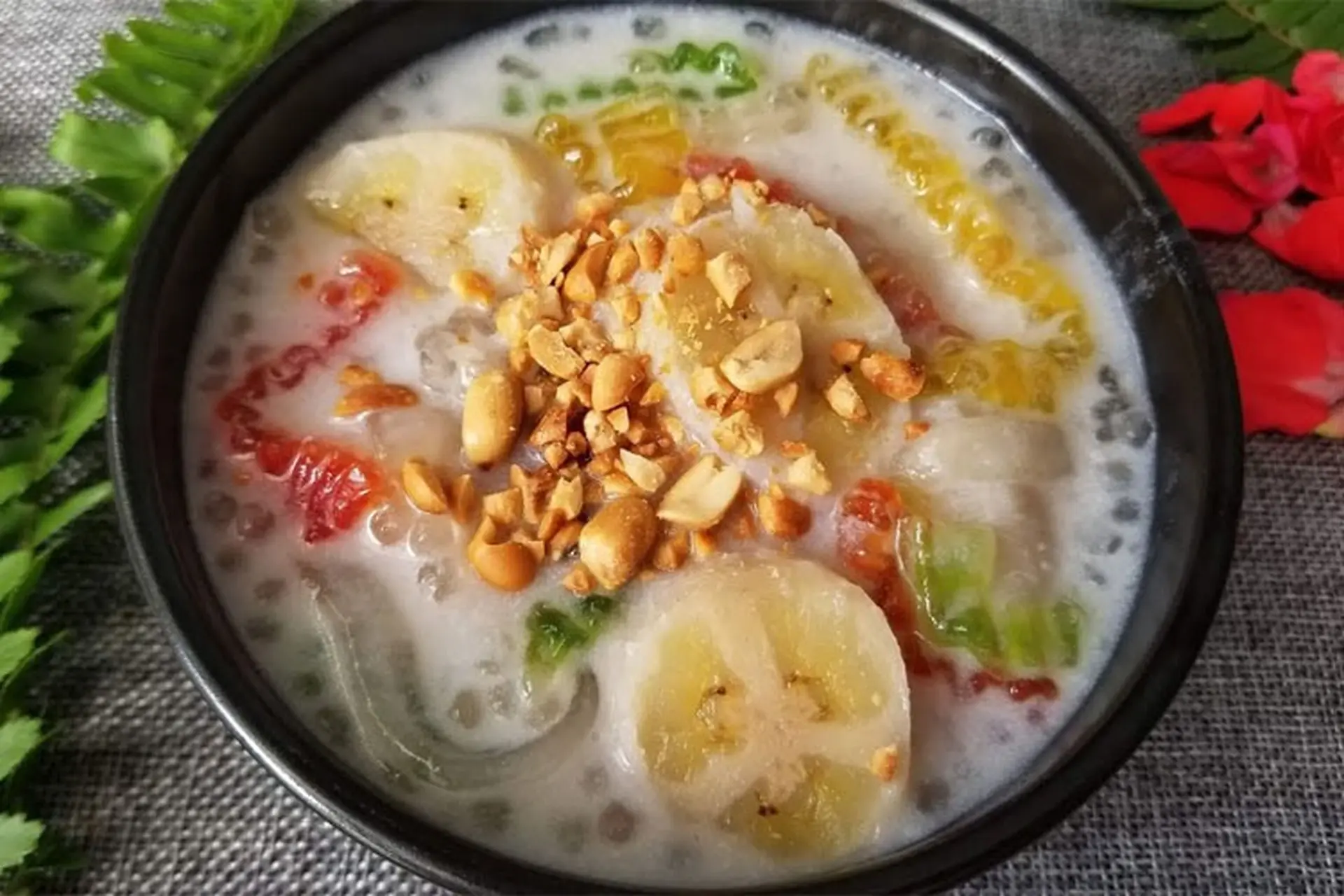 Thưởng thức chè chuối chưng ngọt ngào, thơm béo tại nhà với 2 cách làm cực dễ, ai cũng thực hiện được