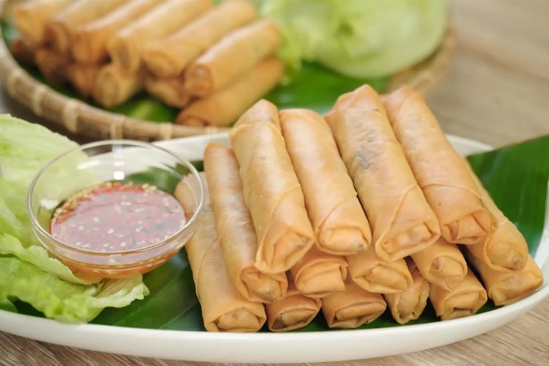 Cách làm nem chay rán giòn tan, bùi thơm cho thực đơn ngày chay đa dạng, hấp dẫn