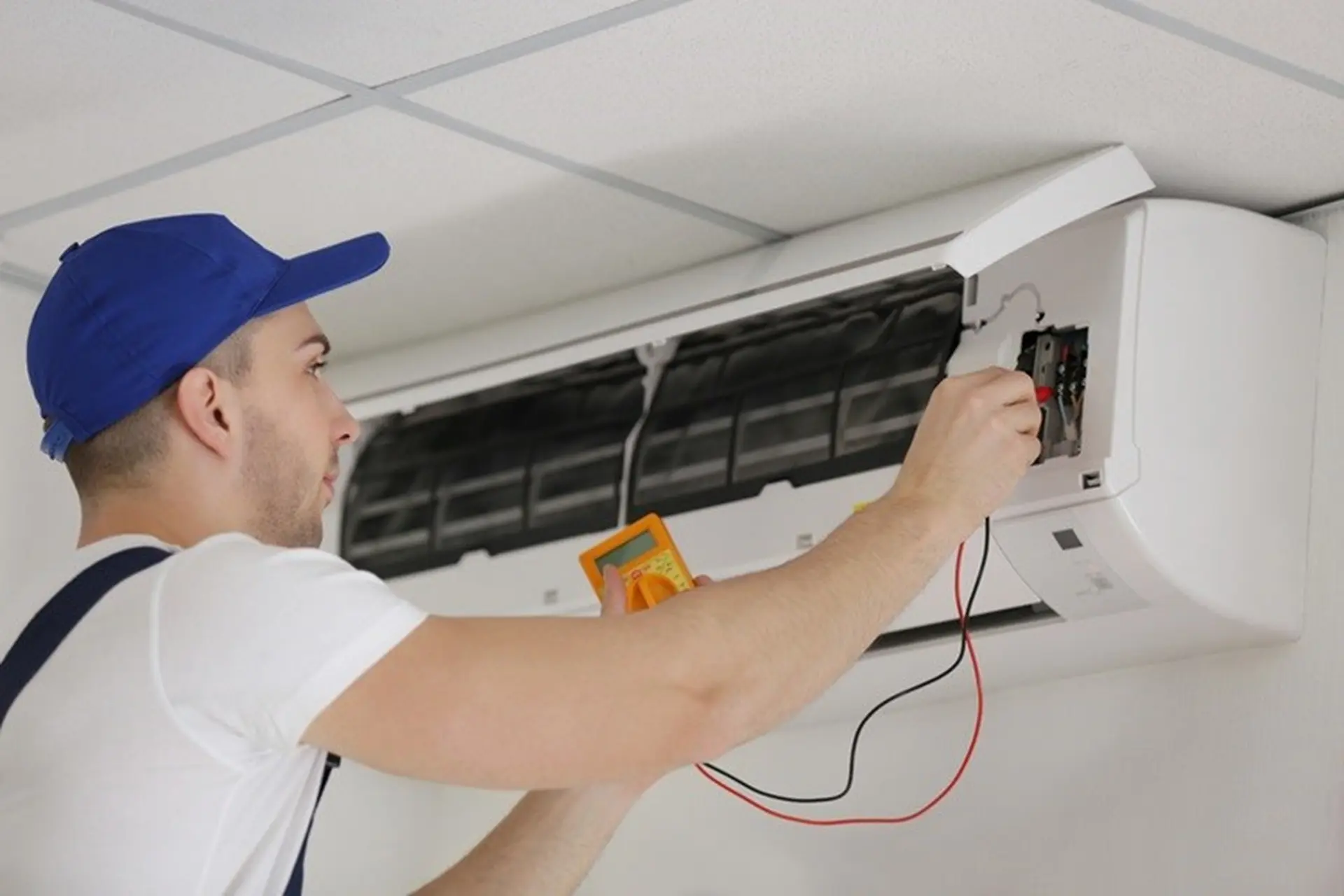 Máy lạnh Reetech báo lỗi E3 nguyên nhân do đâu? Cách khắc phục lỗi nhanh chóng