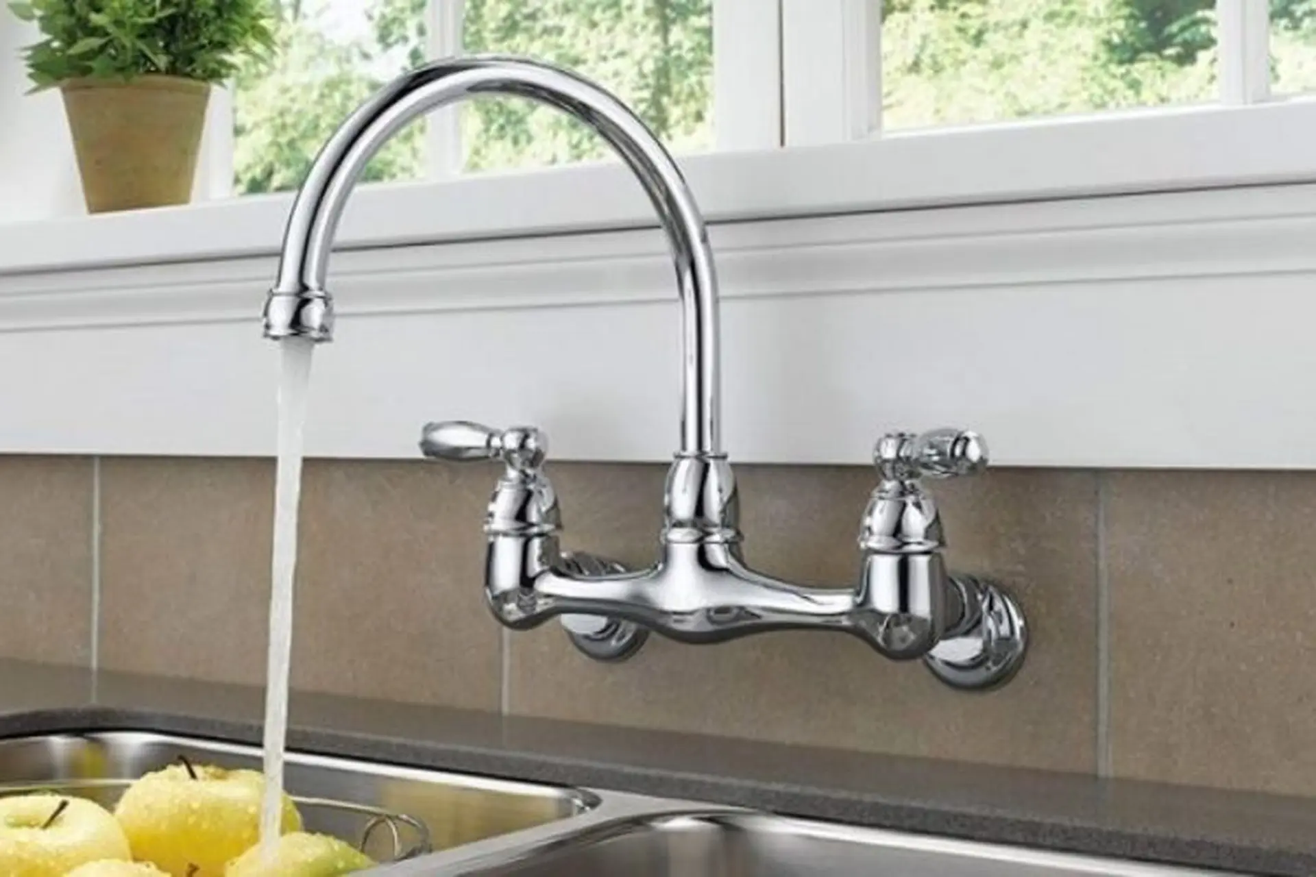 Vòi rửa chén nóng lạnh là gì? Ưu và nhược điểm của vòi rửa chén nóng lạnh mà bạn nên biết