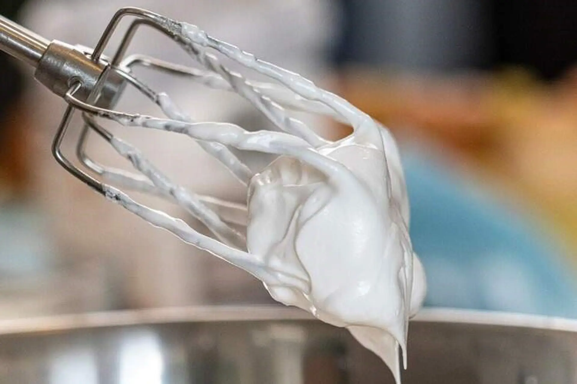 Mách bạn cách bảo quản whipping cream để được lâu mà vẫn giữ được chất lượng, thơm ngon
