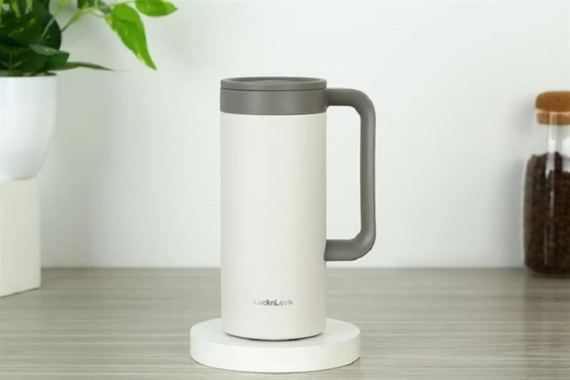 TOP 5 bình giữ nhiệt giá rẻ cho học sinh độ bền cao, thiết kế đẹp, an toàn cho sức khỏe