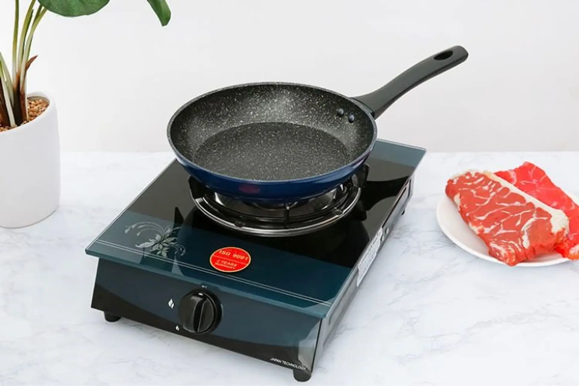 Chảo nhôm chống dính vân đá là gì? Tham khảo các thương hiệu chảo chất lượng tốt, đáng mua