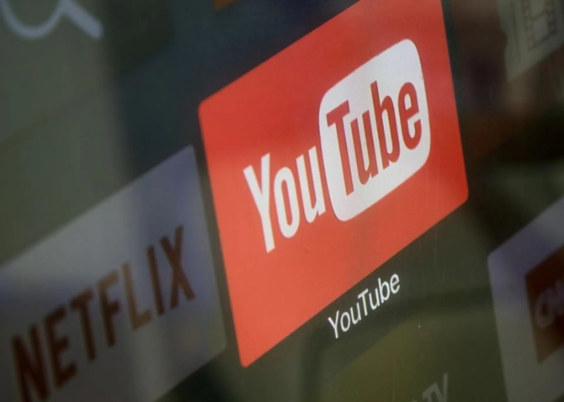 YouTube TV là gì? Các gói kênh, mức giá, thiết bị được hỗ trợ và những tính năng 
