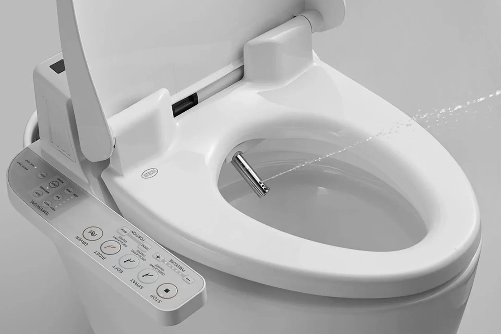 Nắp bồn cầu thông minh có những loại nào? Có ưu điểm gì so với nắp bồn cầu thông thường?