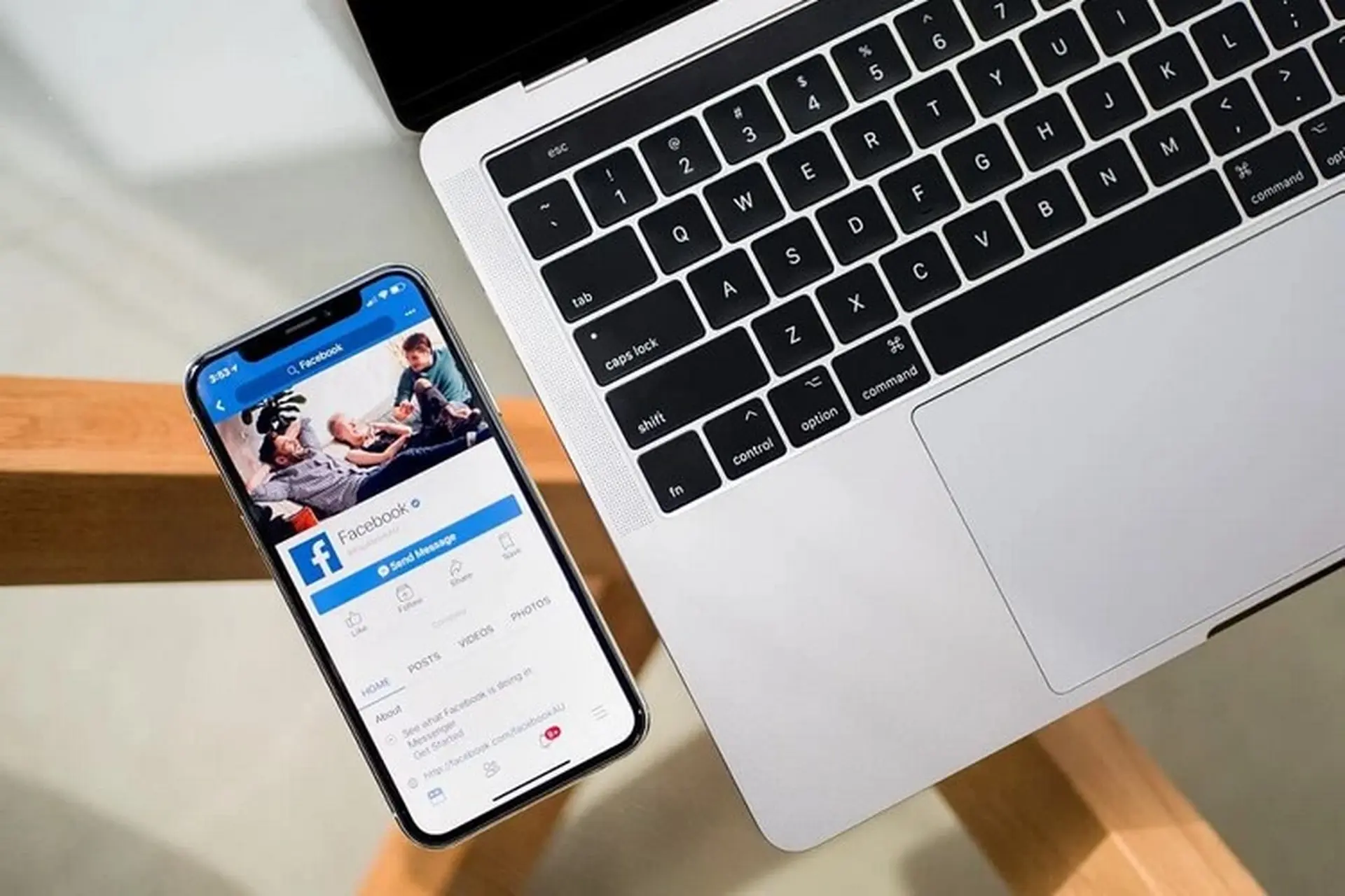 Hướng dẫn cách tải video Facebook về iPhone không cần ứng dụng đơn giản và nhanh nhất