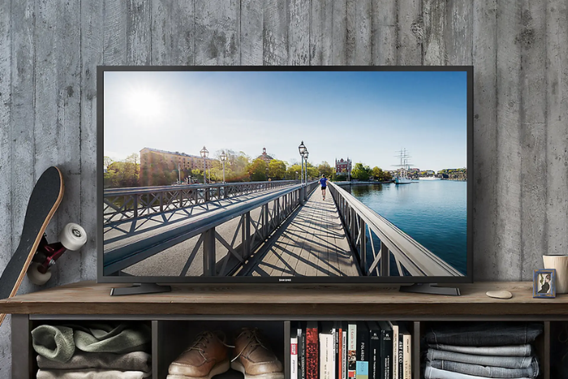 Giá tivi Samsung 32 inch bây giờ là bao nhiêu, nên chọn mua loại tivi Samsung nào?