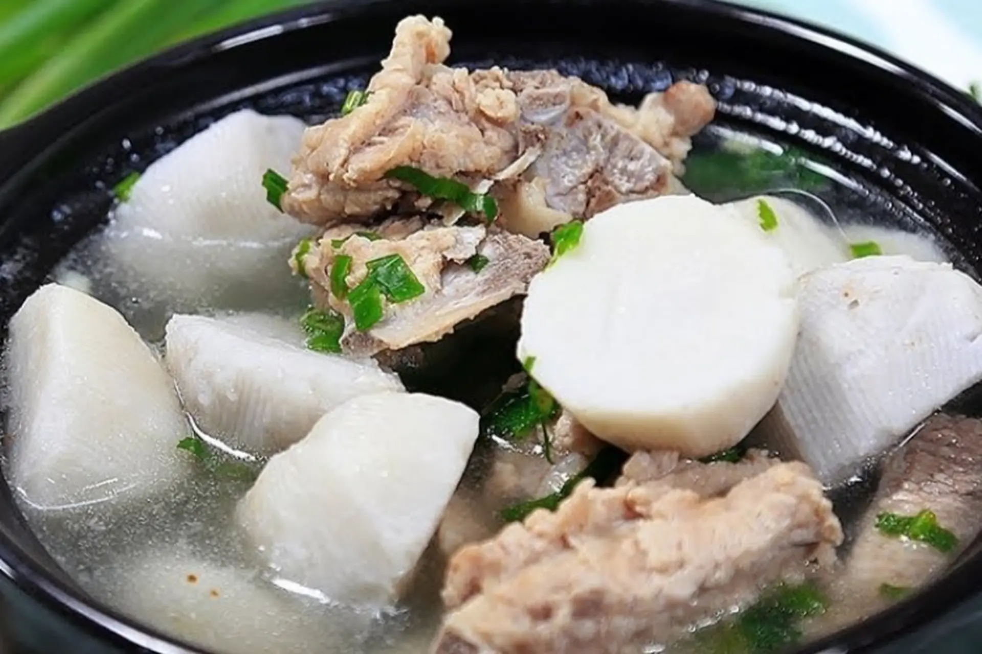 Bỏ túi 2 cách nấu canh khoai môn thơm ngọt, ngon miệng, bổ dưỡng cho cả nhà