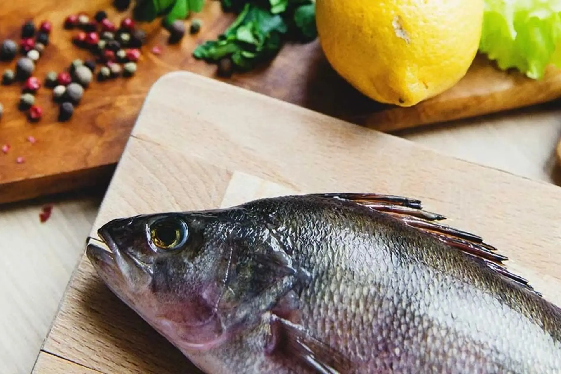 6 cách khử mùi tanh của cá nhanh và hiệu quả đến bất ngờ mà không phải ai cũng biết