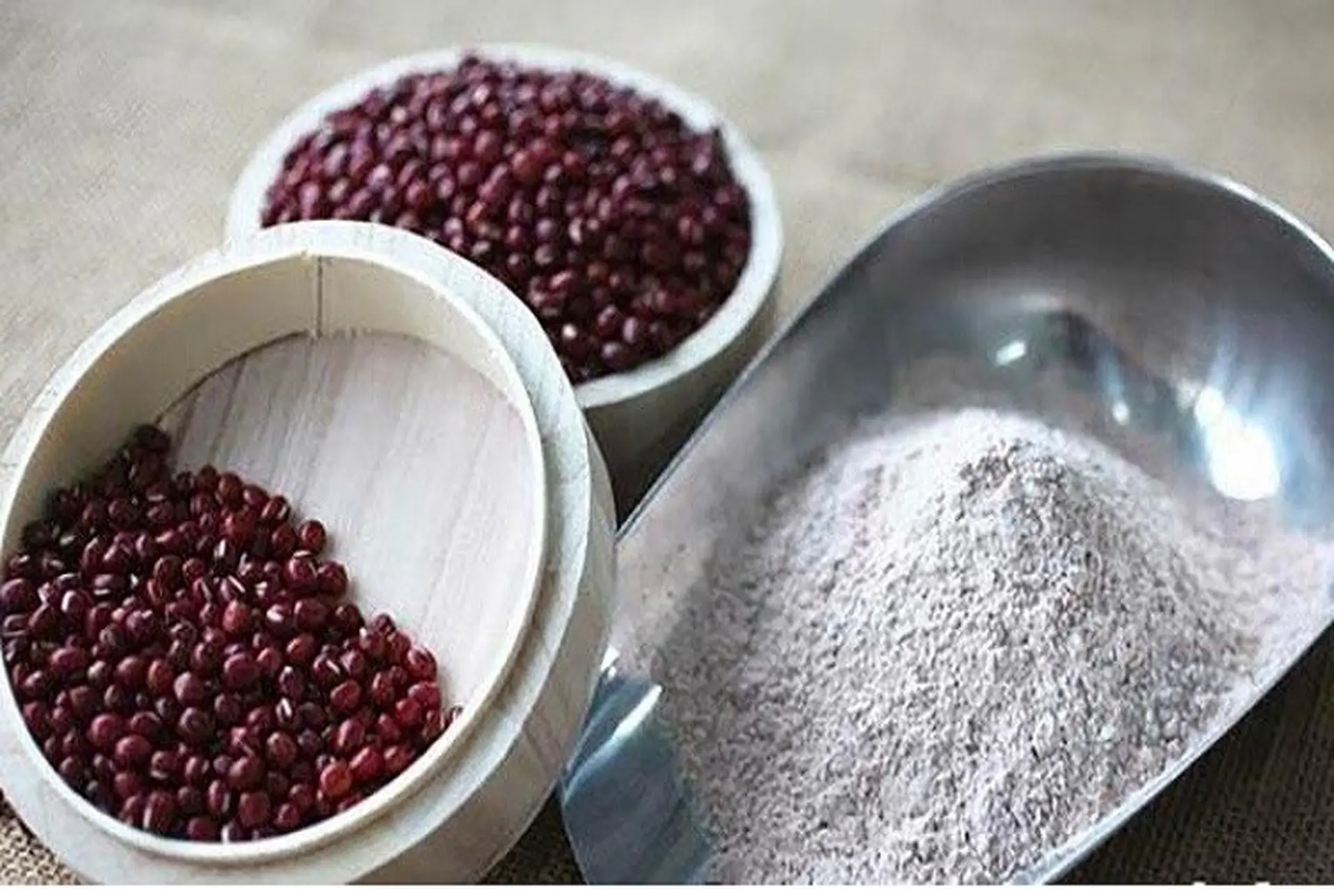 Hướng dẫn cách làm bột đậu đỏ nguyên chất đơn giản tại nhà, xem là biết làm ngay