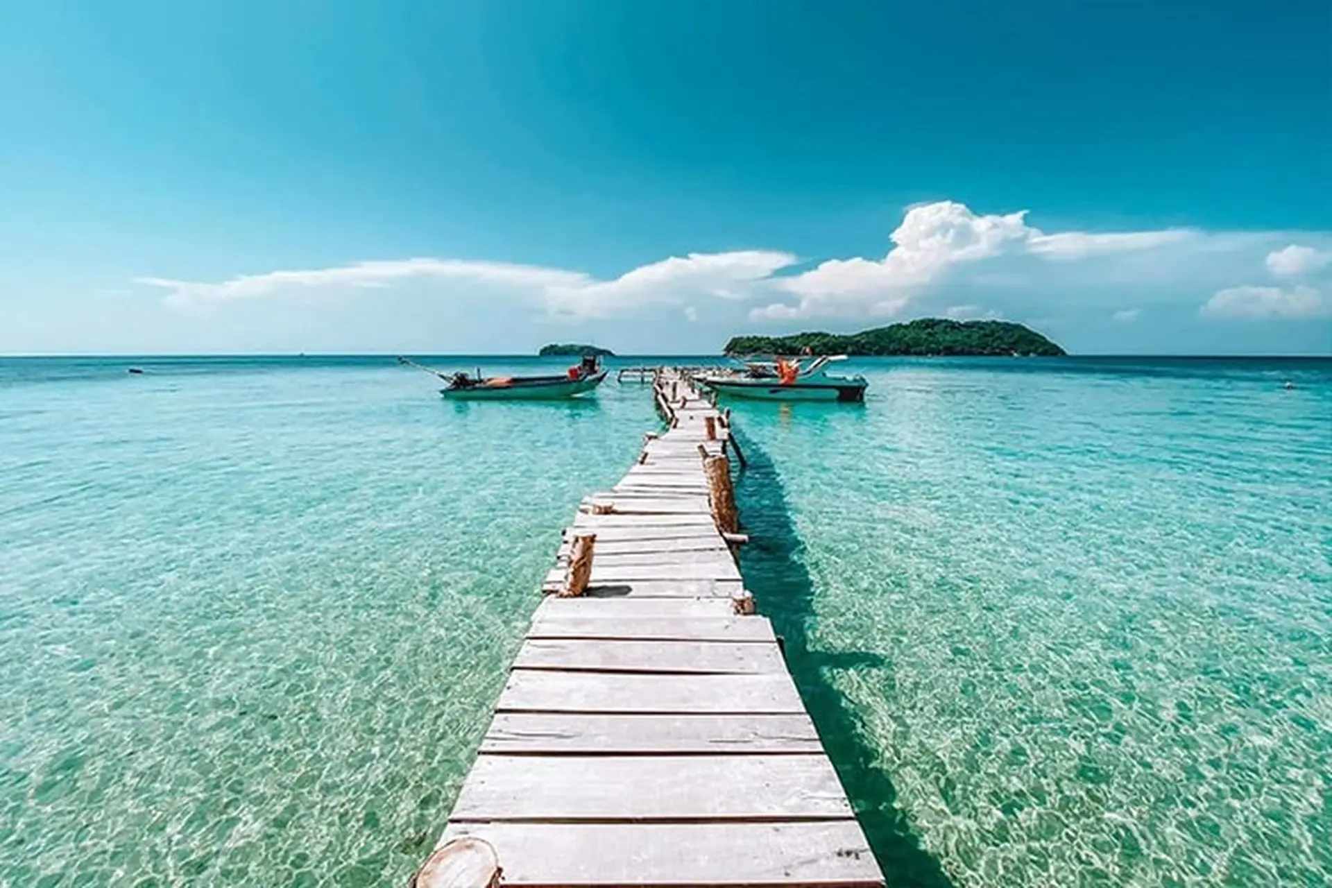 Những địa điểm vui chơi, du lịch trong nước dịp Tết 2023 bạn không nên bỏ qua