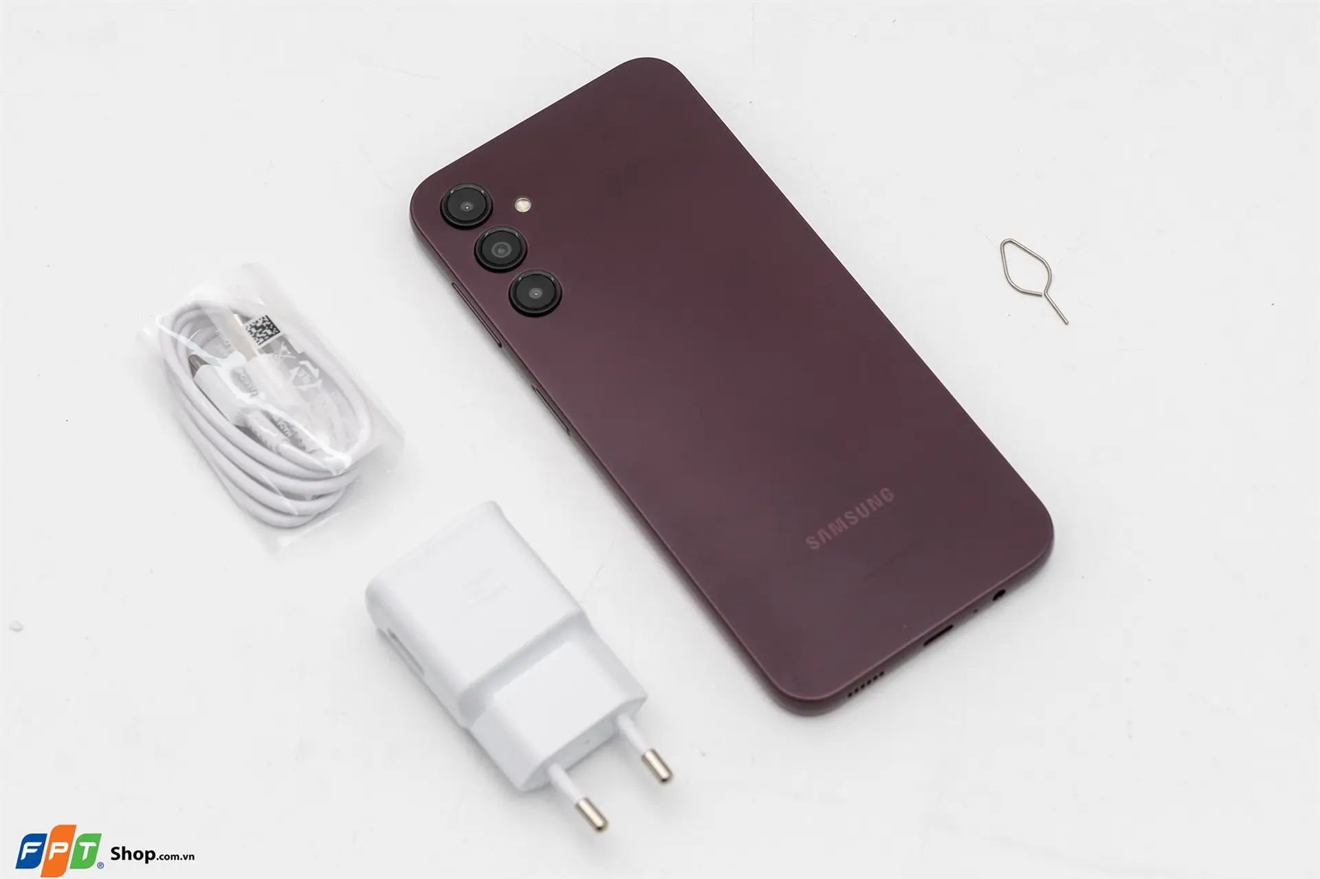 https://fptshop.com.vn/