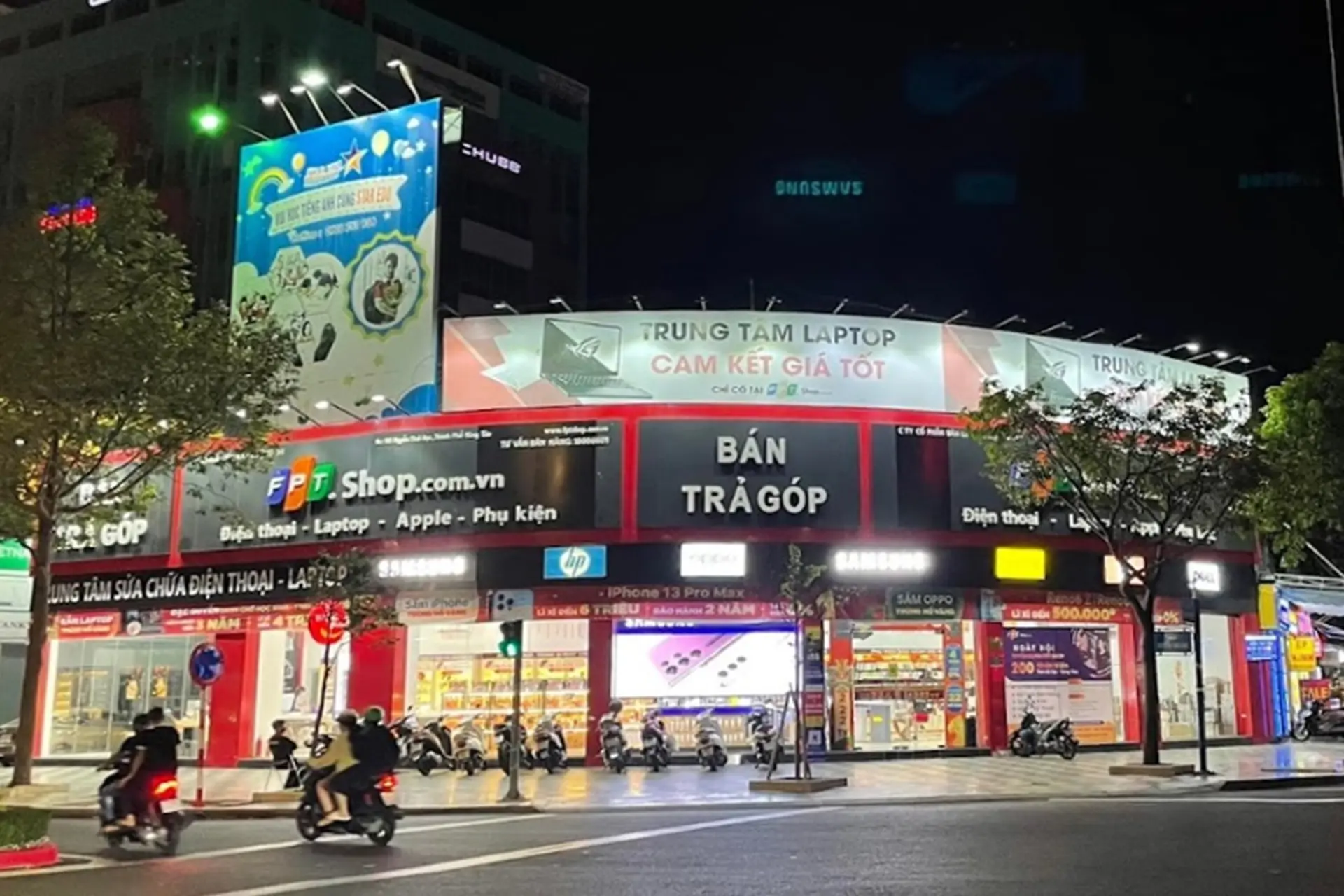 Hình ảnh cửa hàng