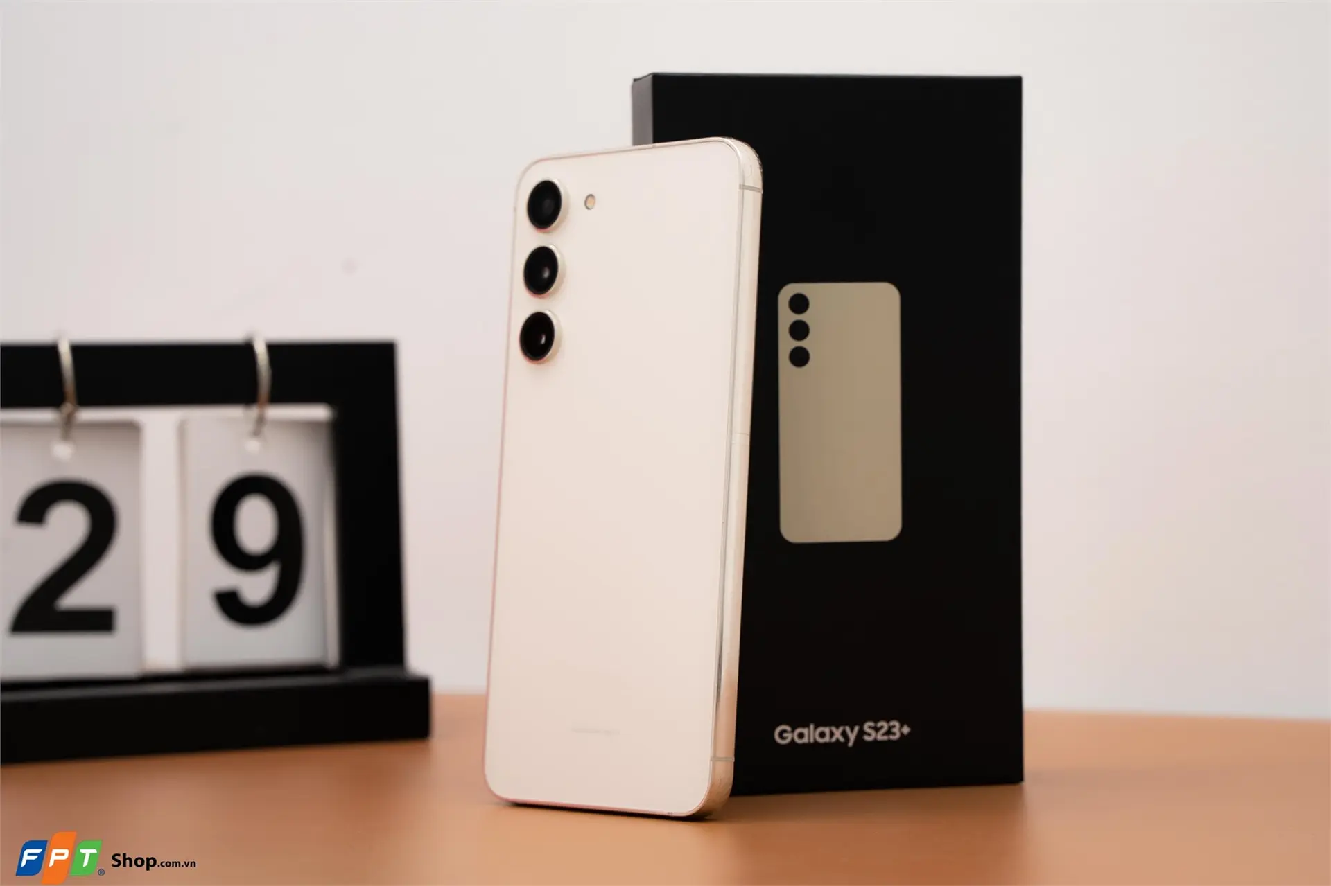 https://fptshop.com.vn/