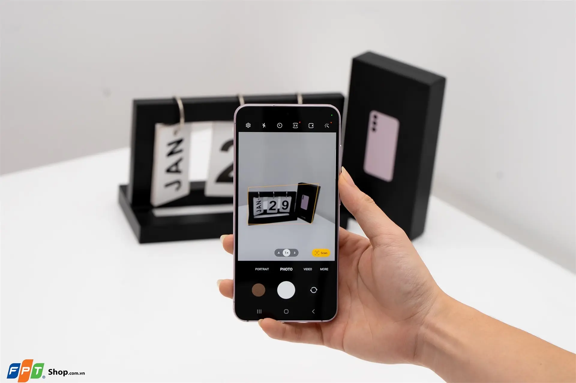 https://fptshop.com.vn/