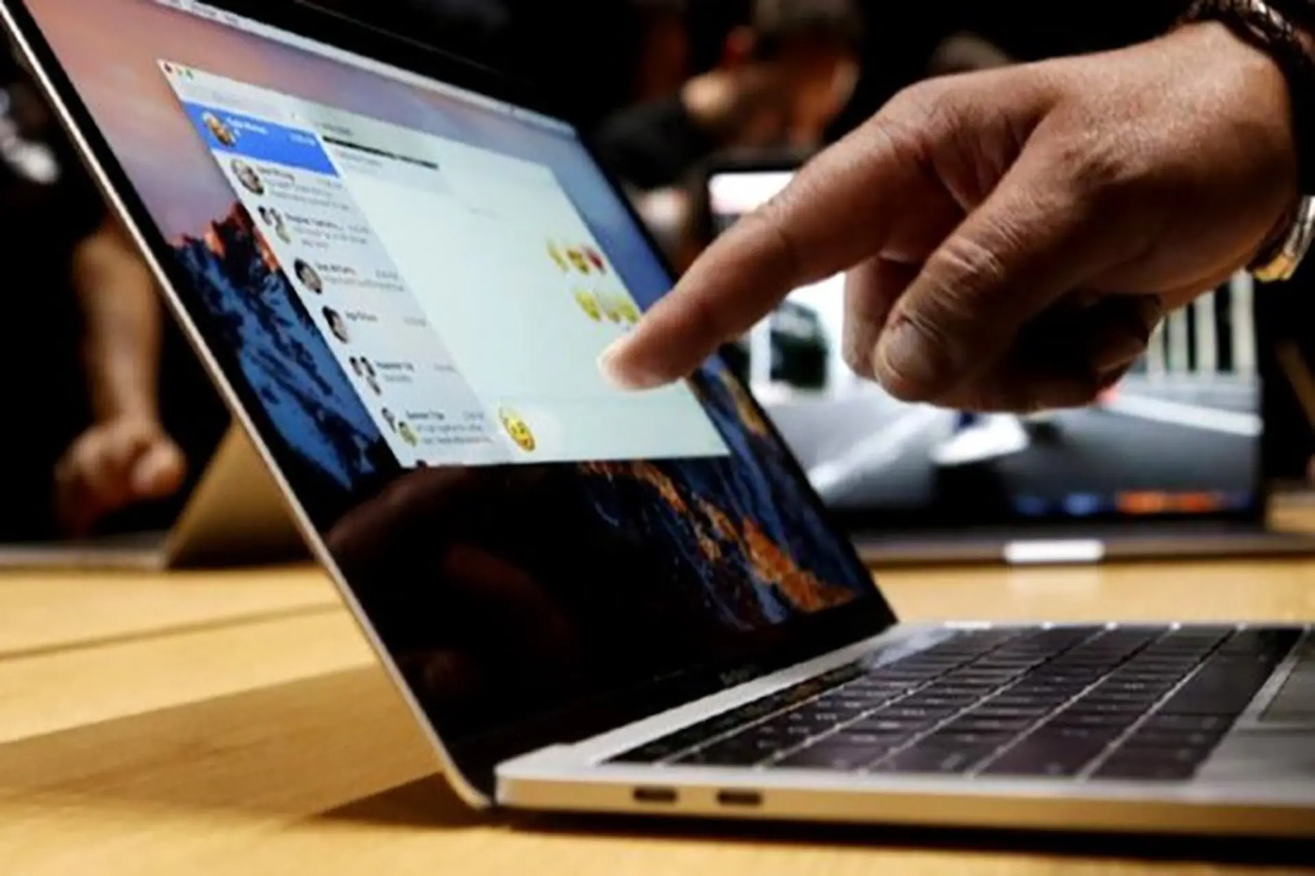 Khi nào Apple sẽ ra mắt một chiếc máy Mac có màn hình cảm ứng? Có nên chờ đợi?