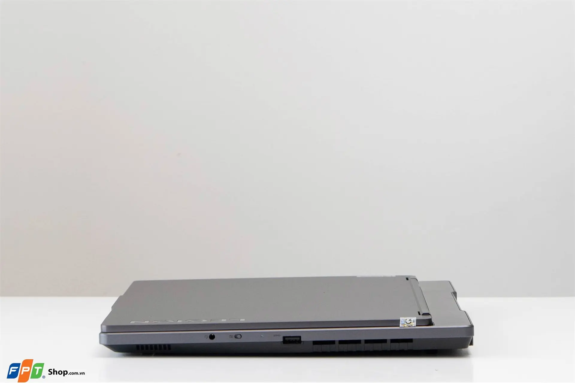 https://fptshop.com.vn/