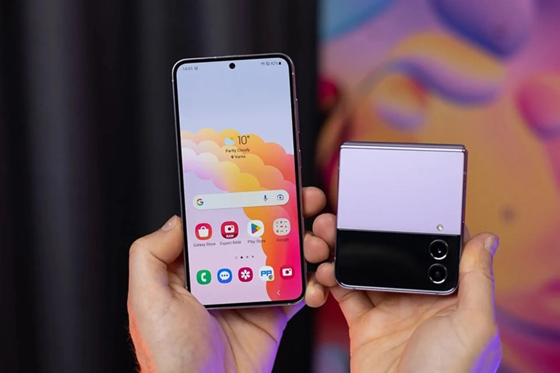 So sánh Samsung Galaxy S23 Plus và Galaxy Z Flip4: Nên mua máy nào?