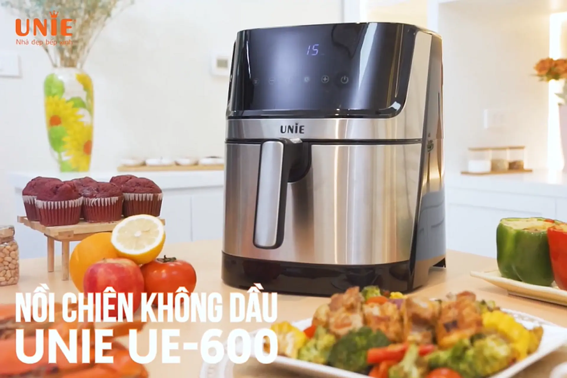Đánh giá nồi chiên không dầu Unie 6.5 lít UE-600: Nhỏ, gọn nhưng vẫn đầy đủ tính năng tự động