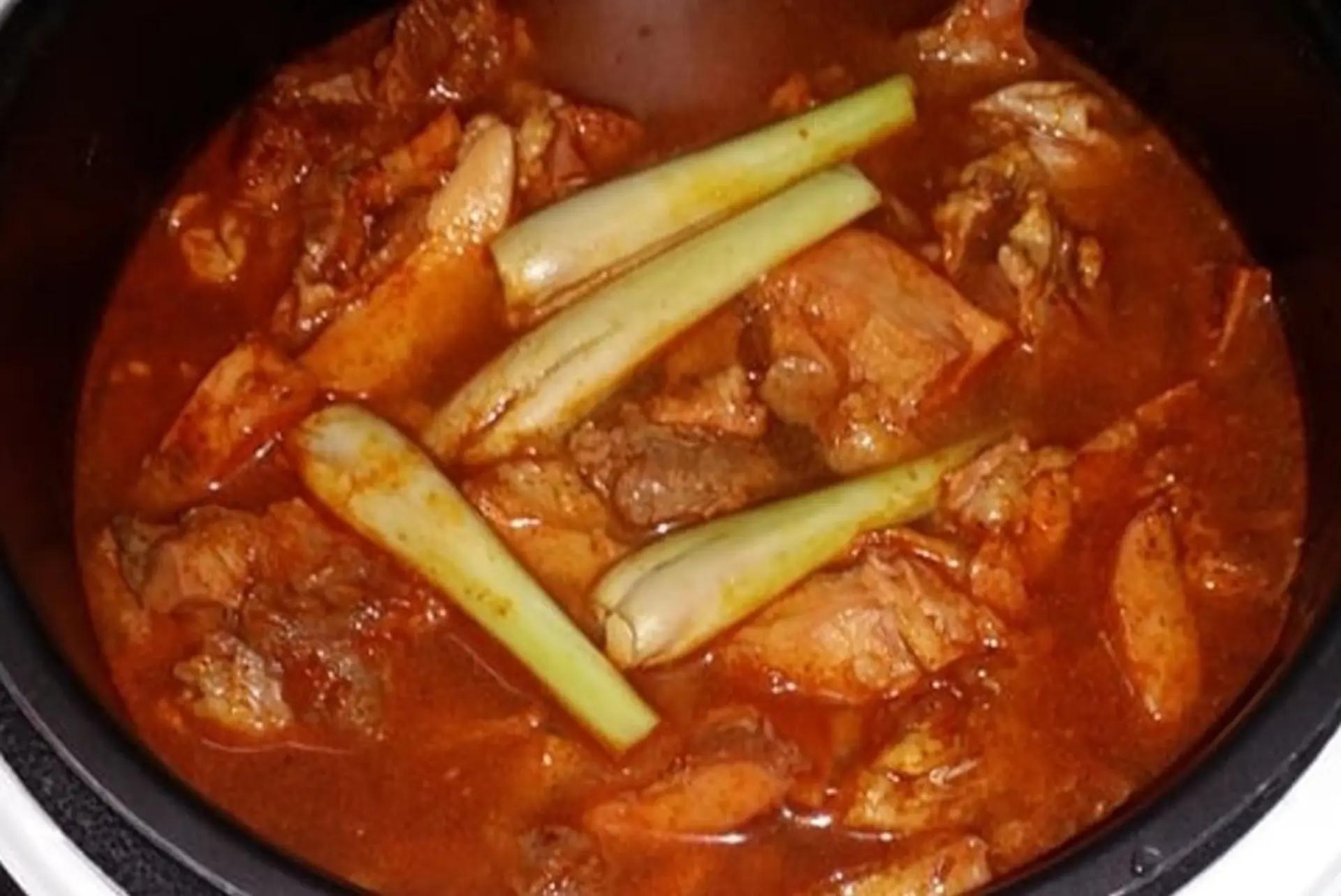 Cách nấu bò kho bằng nồi áp suất điện thơm ngon đậm vị nhất