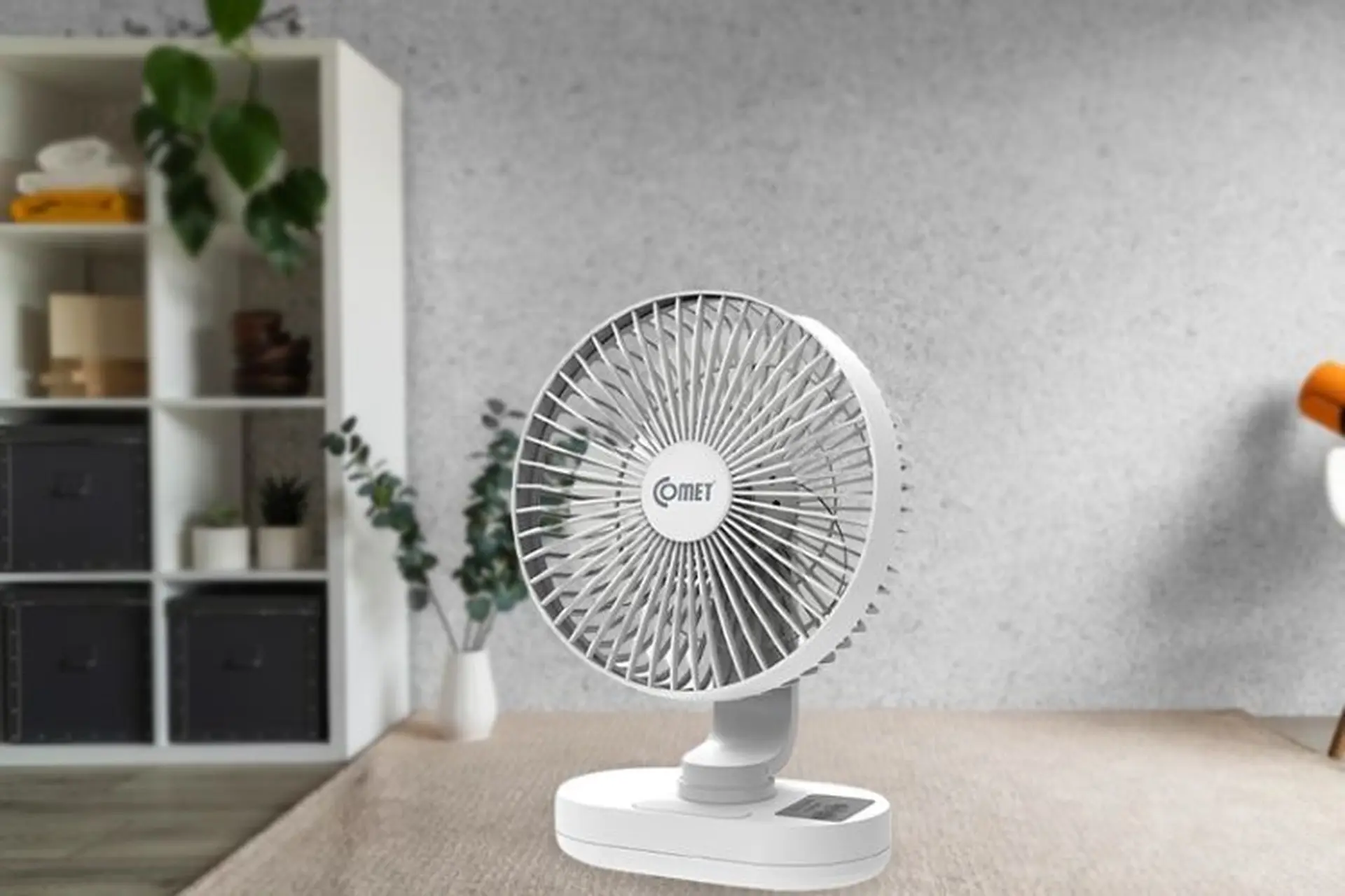 Quạt sạc điện hãng nào tốt? Nên mua quạt hãng nào cho mùa hè oi bức năm nay?