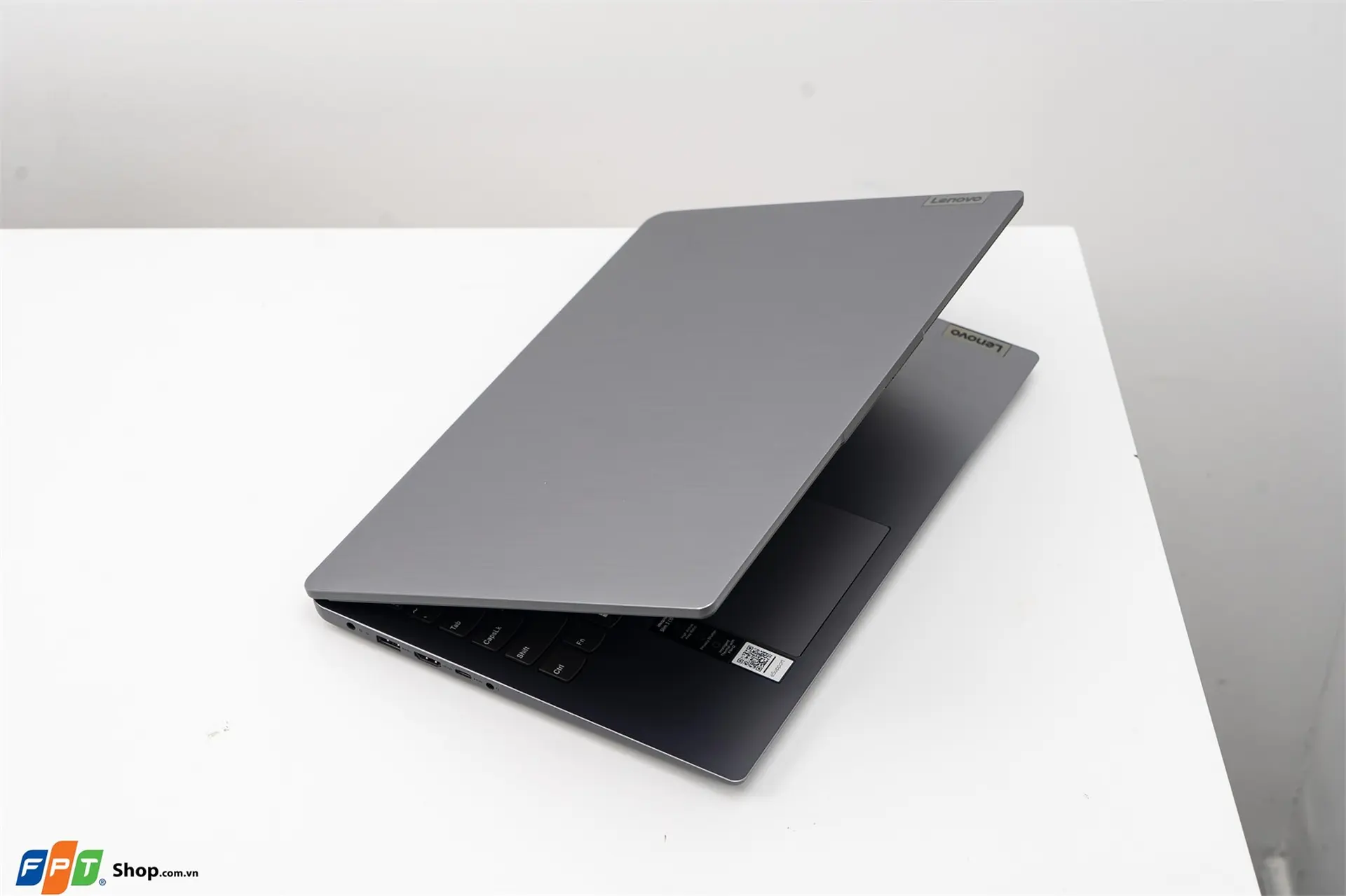 https://fptshop.com.vn/