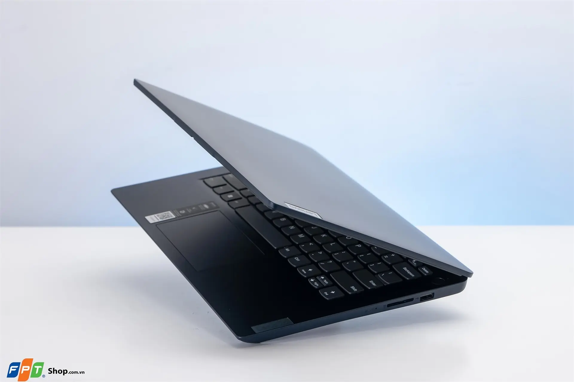 https://fptshop.com.vn/