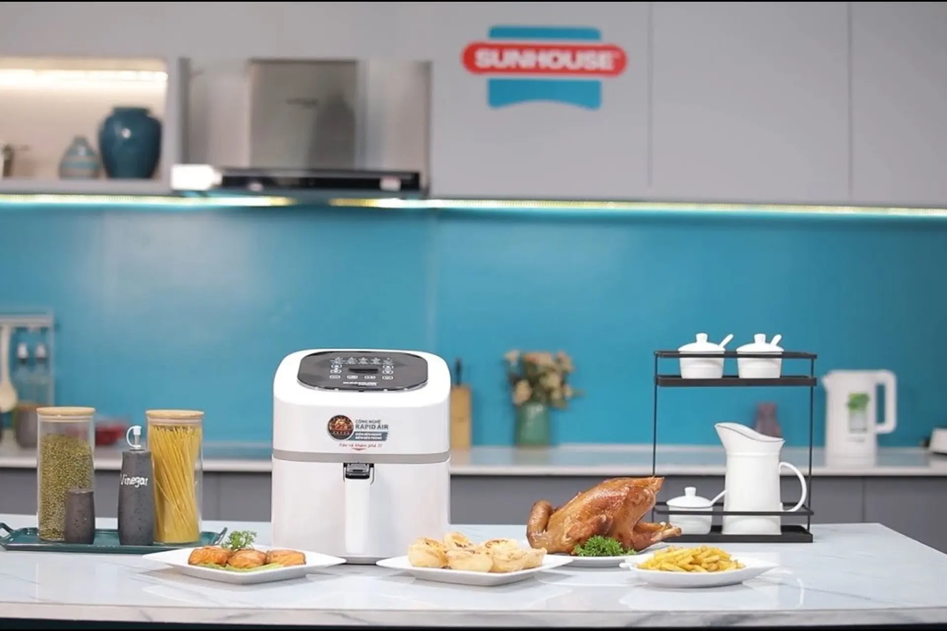 Tuyệt chiêu cách sử dụng nồi chiên không dầu Sunhouse: Nấu ăn là chuyện nhỏ