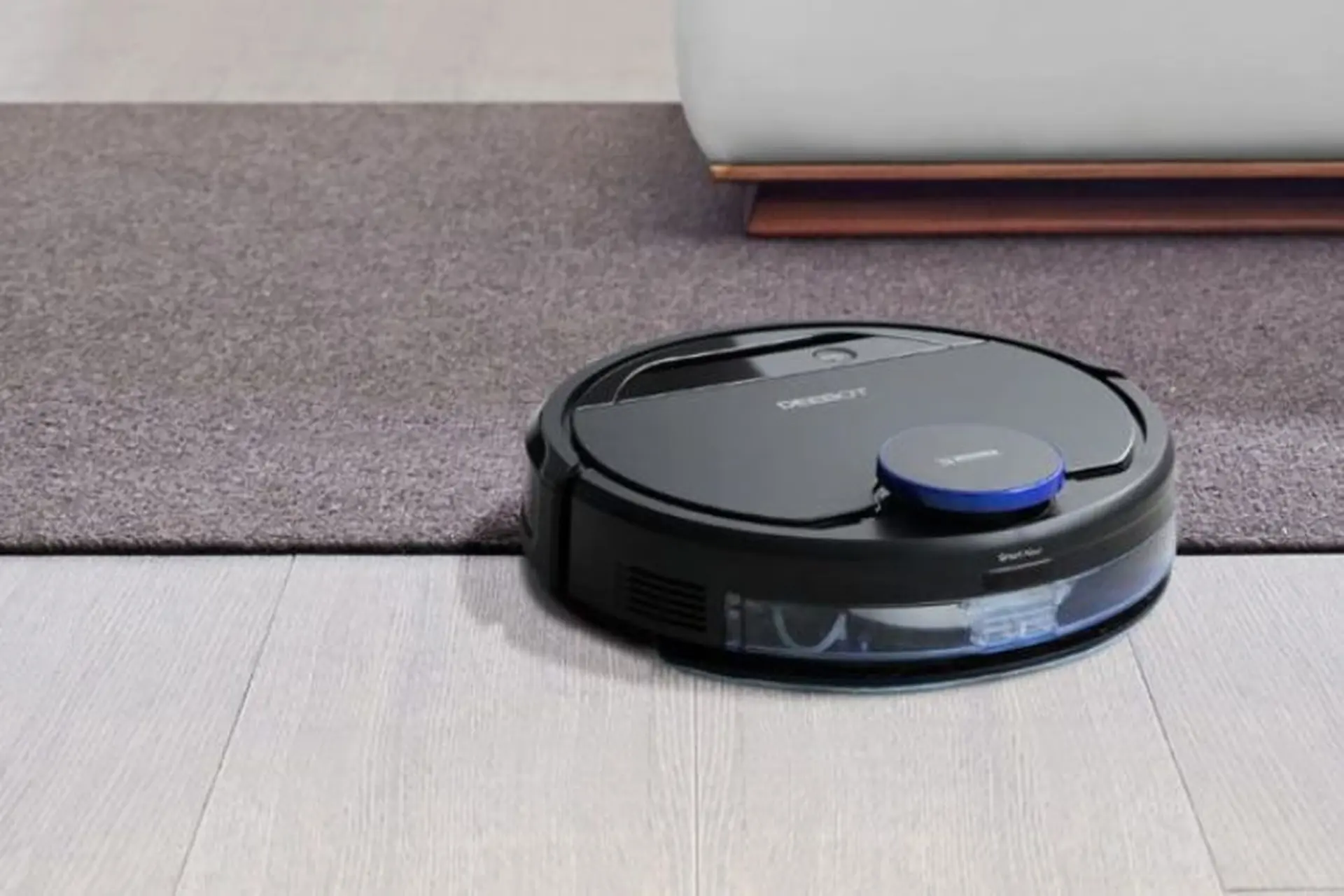 Có nên mua robot hút bụi giá rẻ? Những lưu ý khi chọn mua robot hút bụi giá rẻ