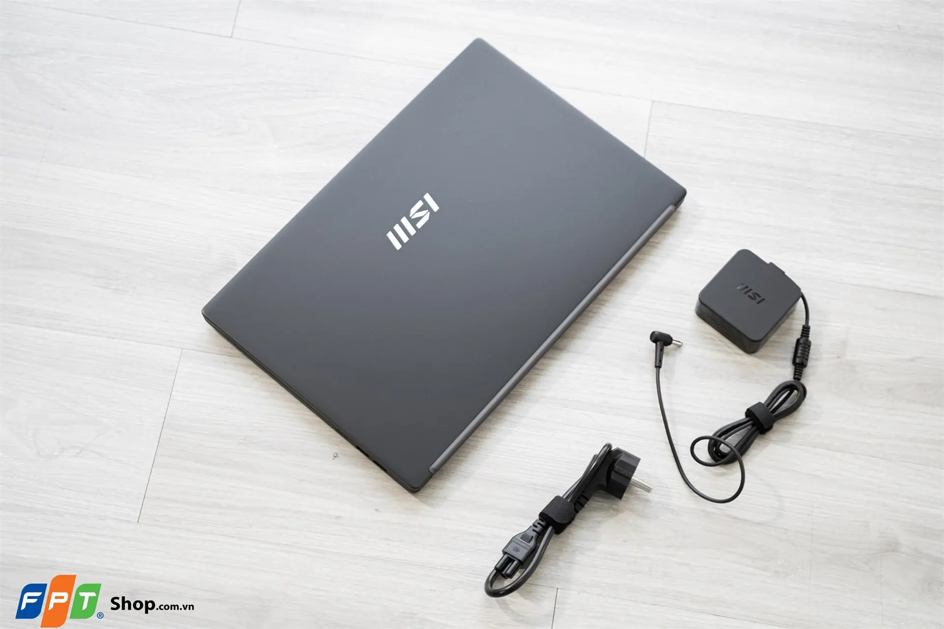 https://fptshop.com.vn/