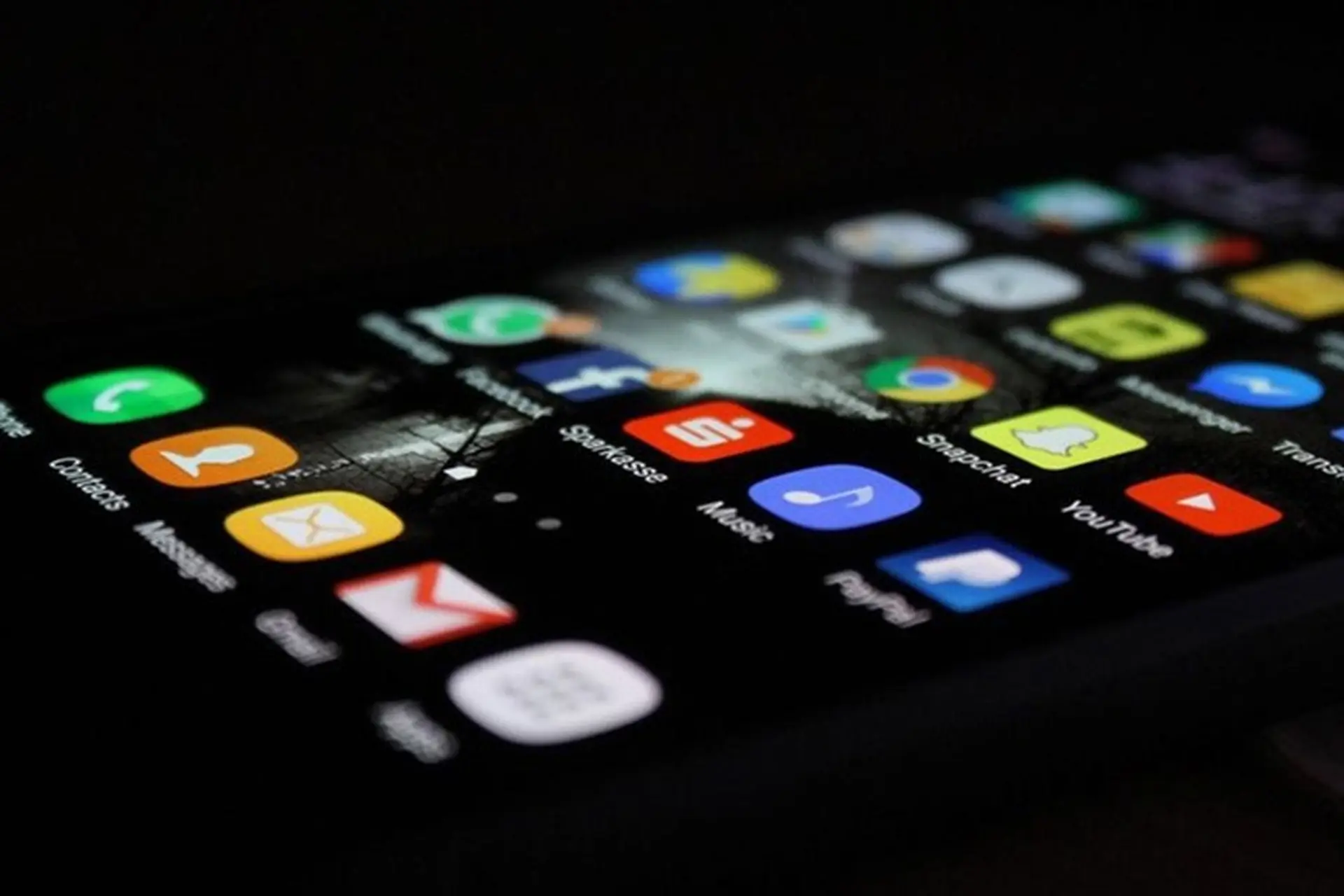 4 cách để giữ an toàn cho smartphone khi tải ứng dụng