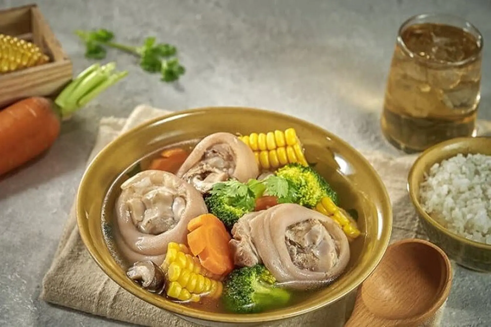 Hầm giò heo bằng nồi áp suất bao lâu mềm ngon vừa ăn, giữ trọn dinh dưỡng?