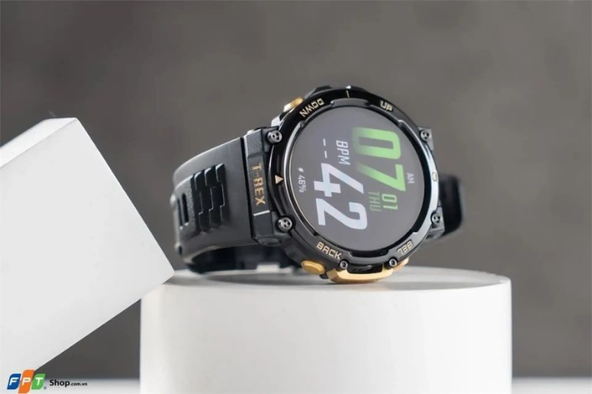 Review đồng hồ Amazfit T-Rex 2: Thiết kế hầm hố, độ bền đạt chuẩn quân đội