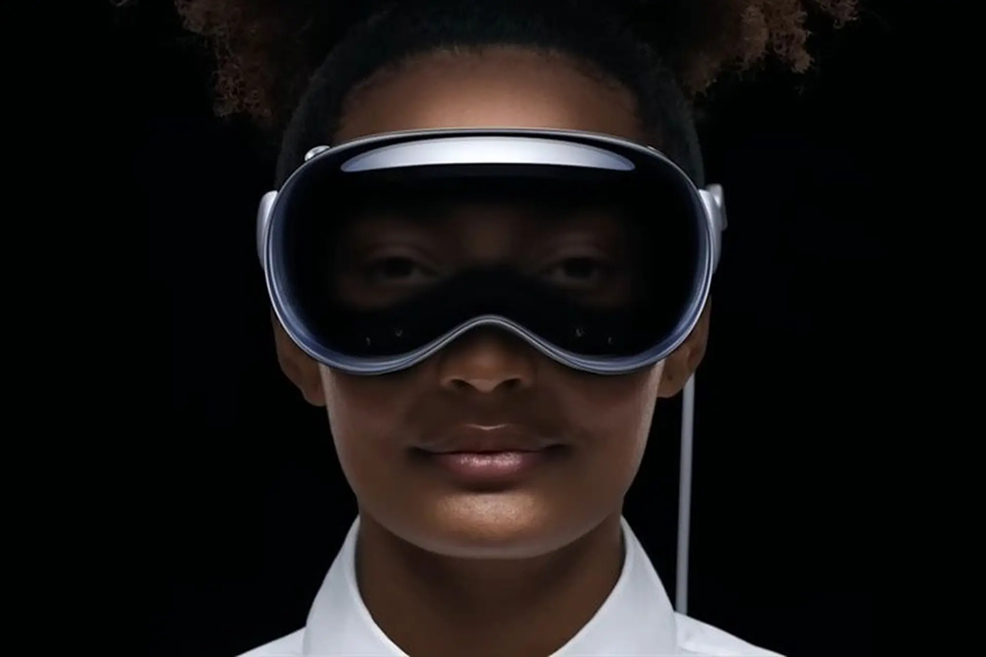 Apple cần cắt giảm gì để Vision Pro có giá “mềm” hơn?